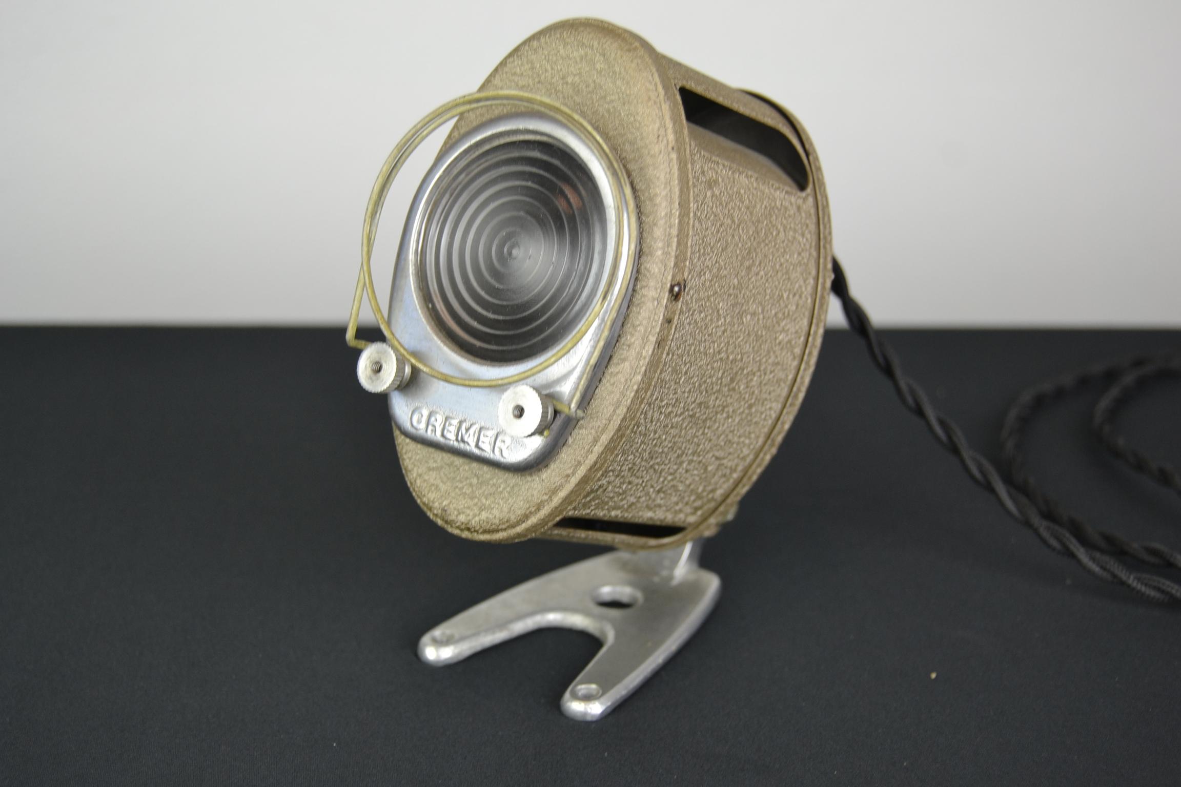 A.E. Cremer Mini Baby Theater Light:: Paris:: France:: années 1950 9