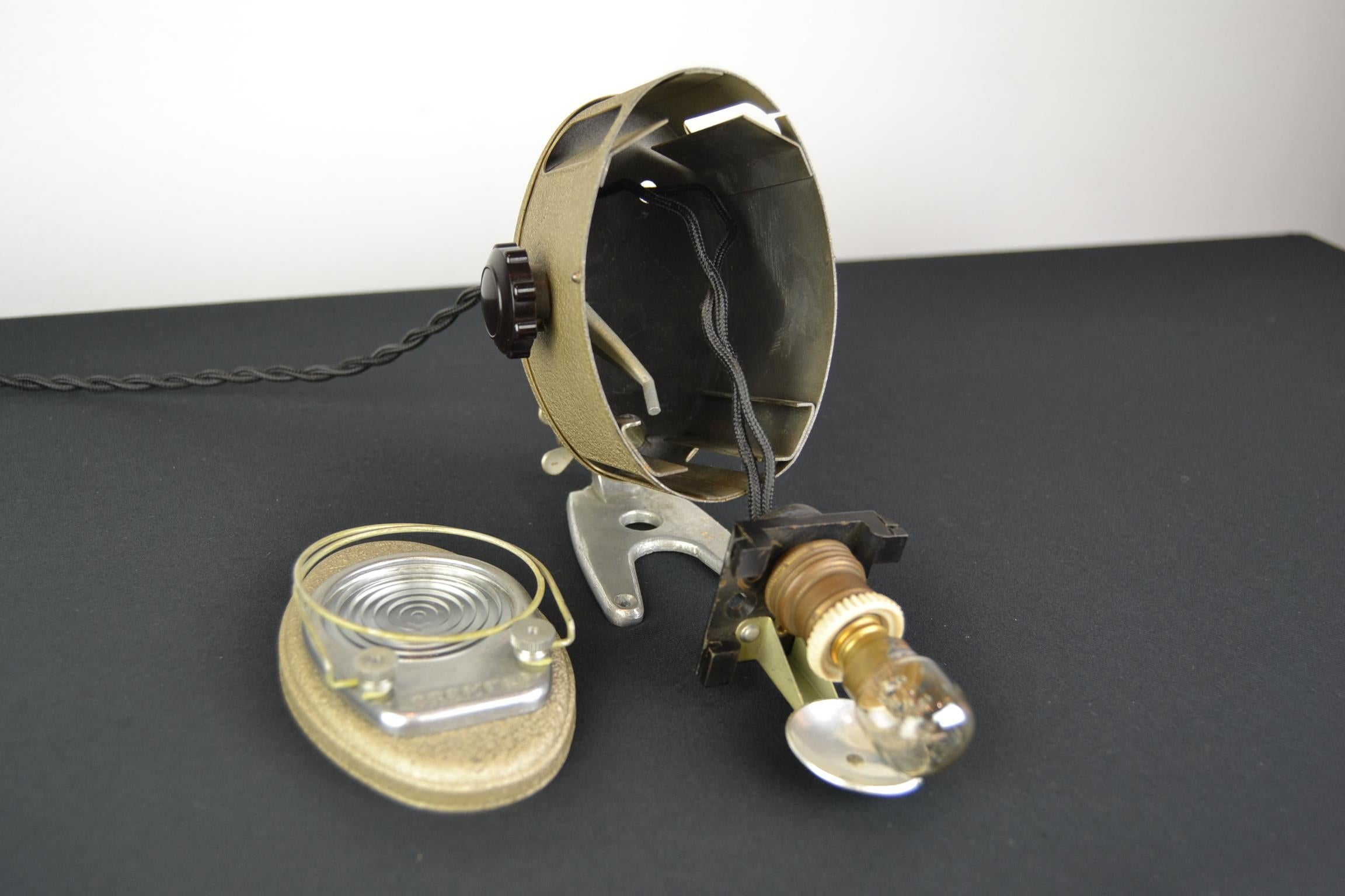 A.E. Cremer Mini Baby Theater Light:: Paris:: France:: années 1950 10