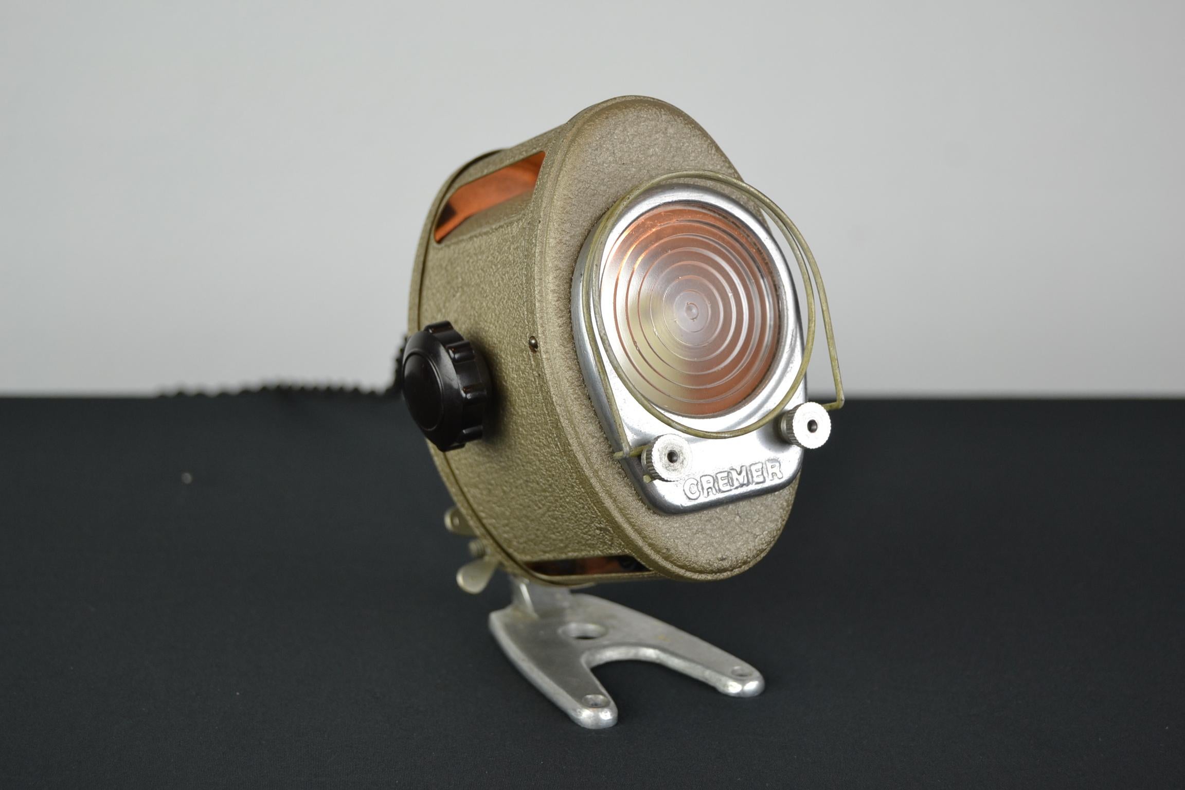 A.E. Cremer Mini Baby Theater Light:: Paris:: France:: années 1950 13