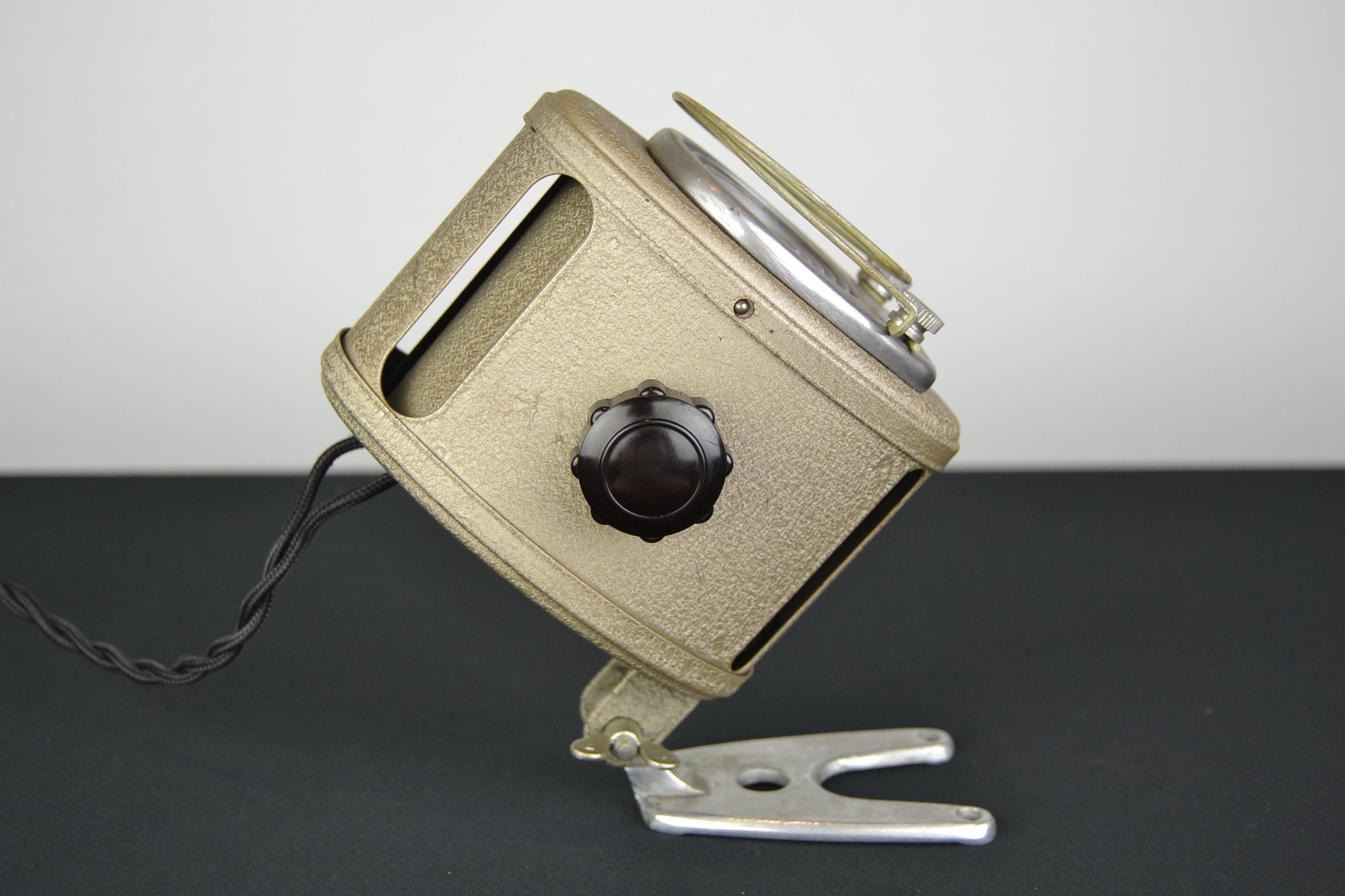 A.E. Cremer Mini Baby Theater Light:: Paris:: France:: années 1950 2