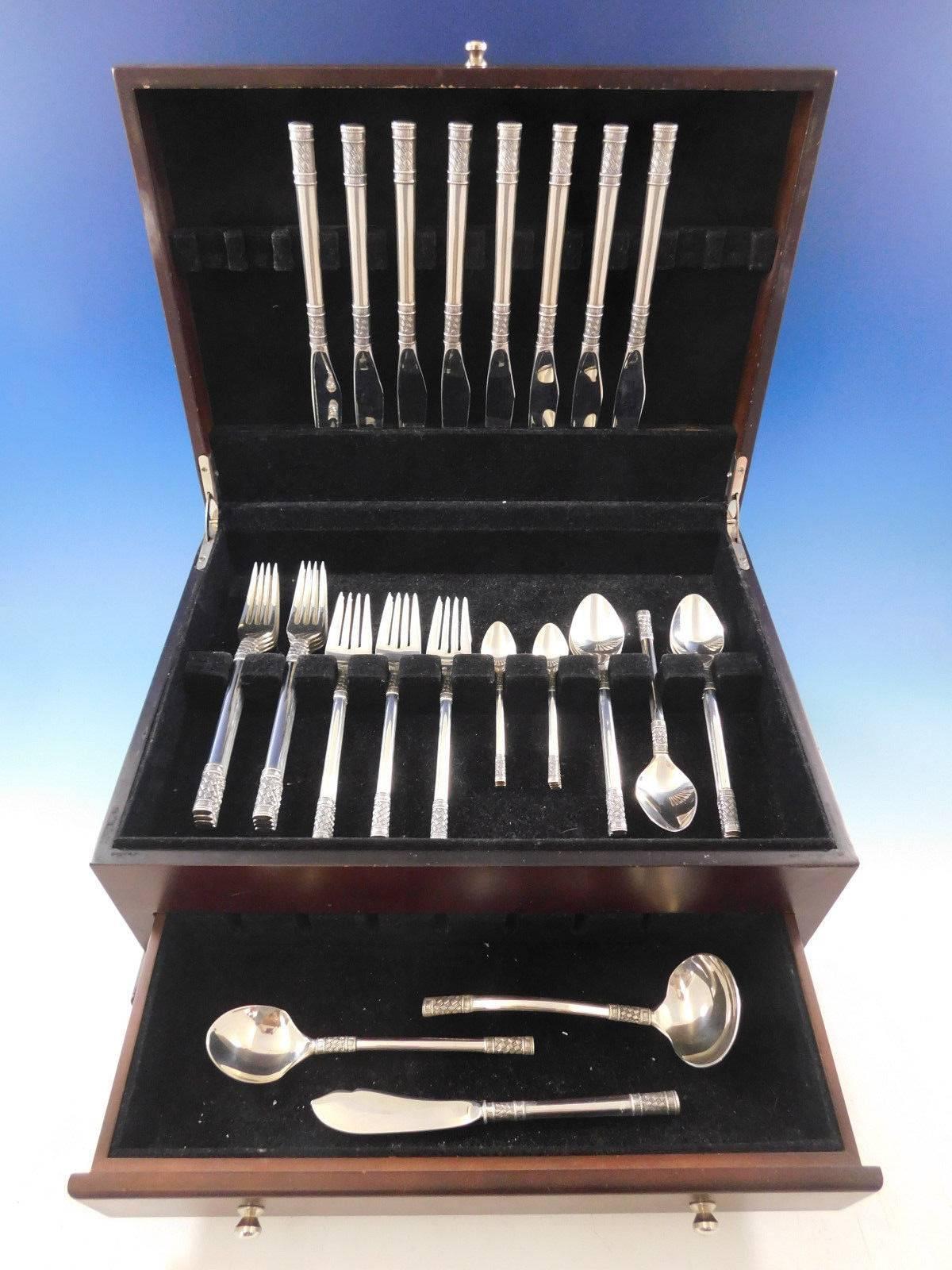 Aegean Weave Plain by Wallace sterling silver Flatware set, 44 pieces. This set includes:

8 Knives, 9 1/2