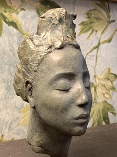 Scultura Calliope in bronzo di Aelle