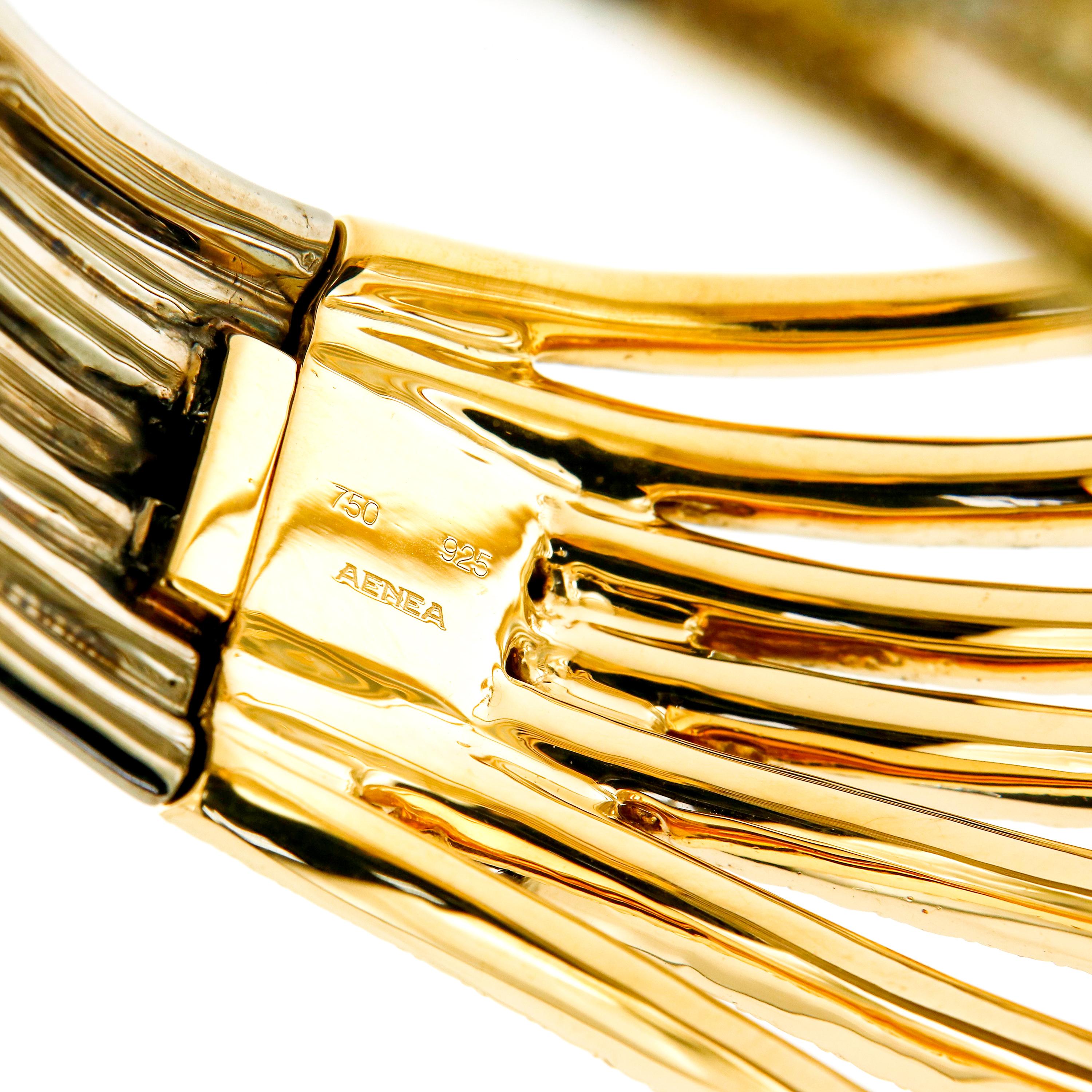 Moderno Bracciale AENEA in oro giallo 18 carati con diamanti bianchi e marroni in vendita