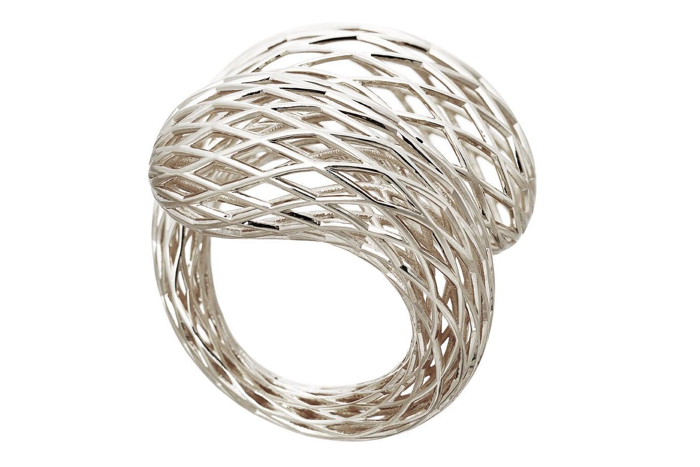 For Sale:  AENEA 18k Yellow Gold Net Ring 6