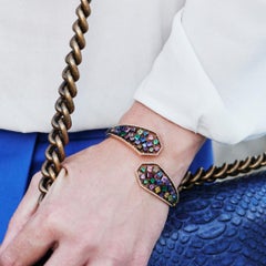 18k Gelbgold Regenbogen Multi-Color Smaragde Rubin Saphir Armreif von ENEA