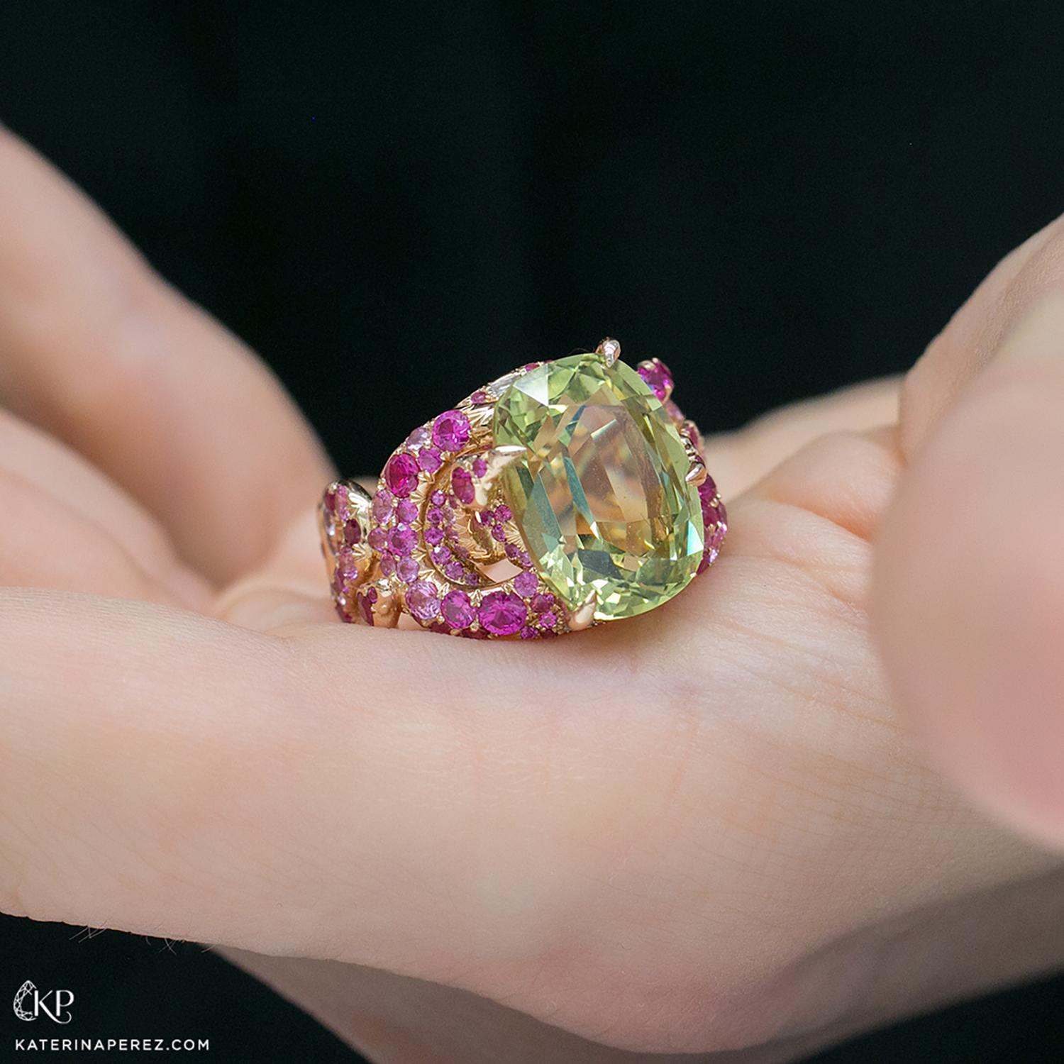 AENEA Sarpa 18k Pink Gold Chrysoberyl Pink Sapphires White Diamonds Ring In New Condition For Sale In Salzburg, AT
