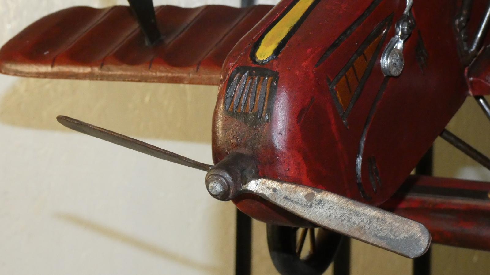 Italian Aereo modèle Francesco Baracca SPAD S.XIII en legno dipinto a mano en vente