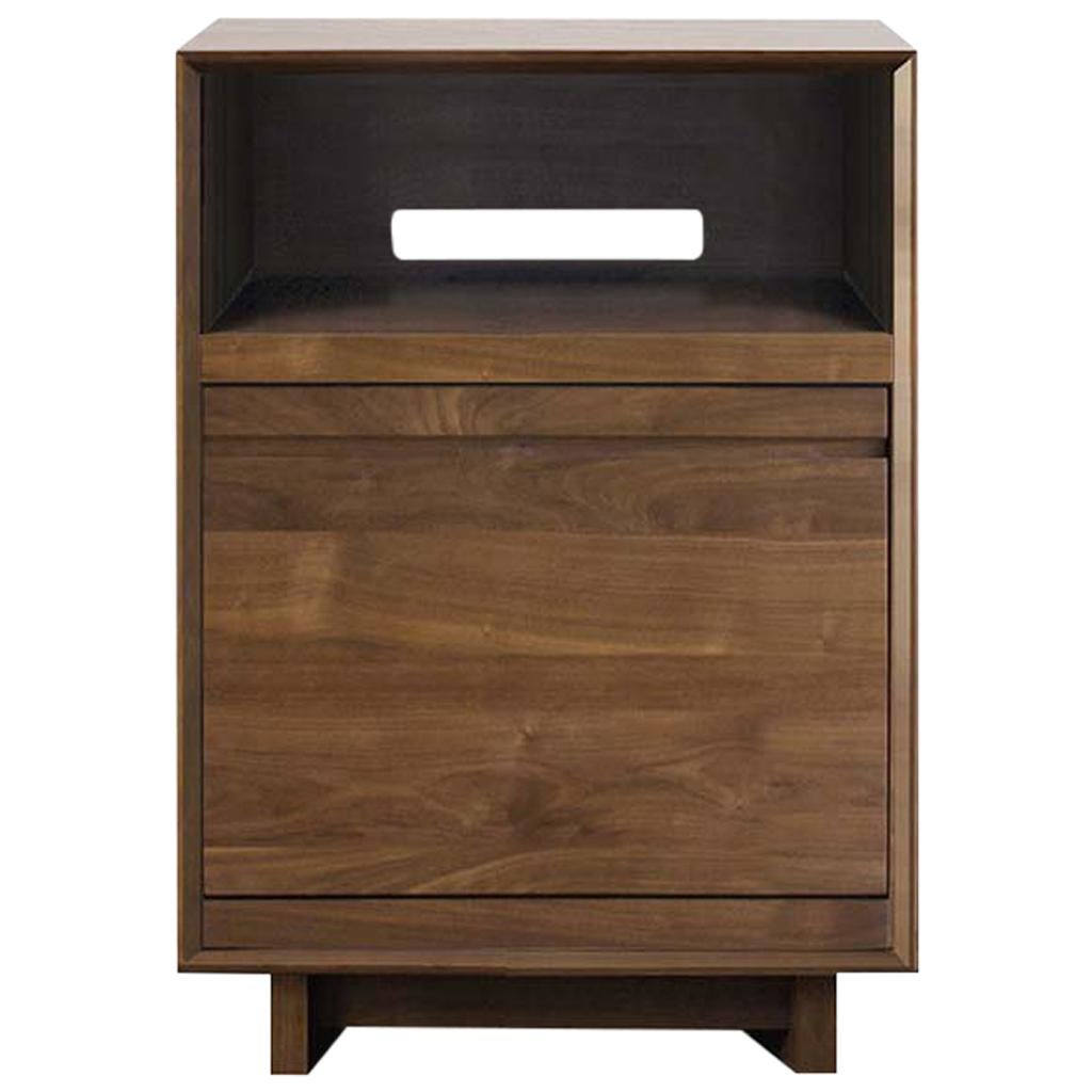 Moderno Portadischi Aero per Sonos con custodia per dischi in vinile in noce naturale massiccio in vendita