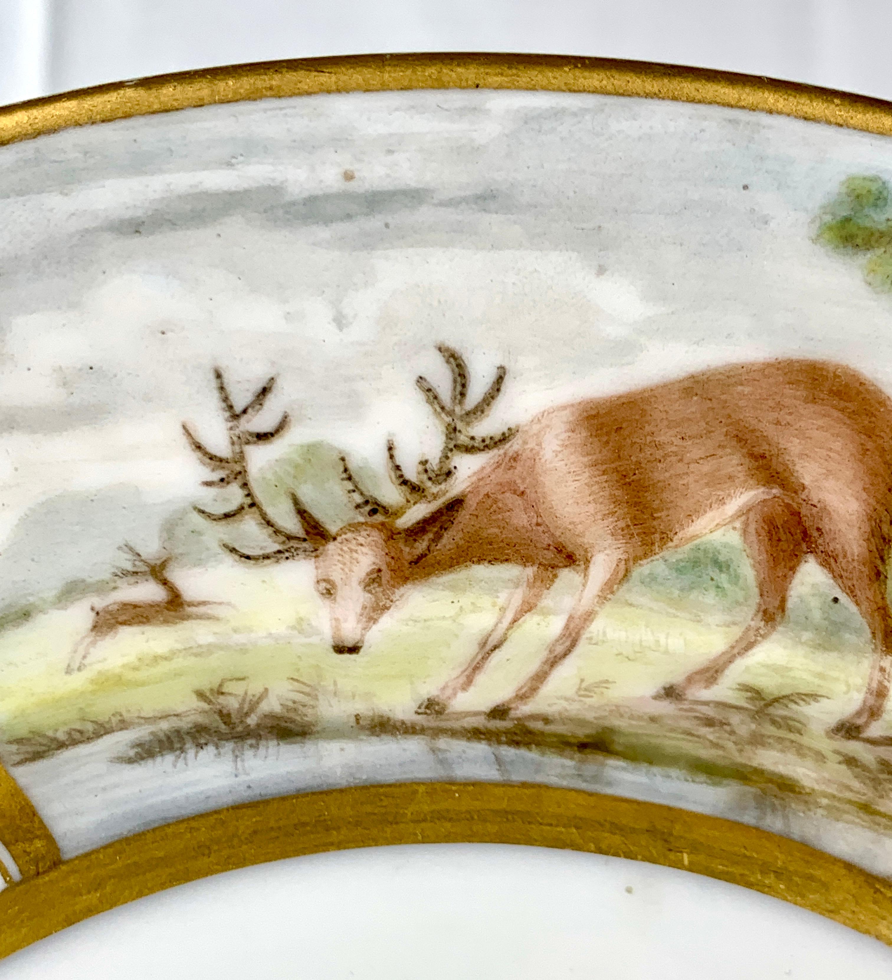 Äsops Fabeln Tiere auf antikem französischen Porzellanteller handbemalt um 1825 im Angebot 3