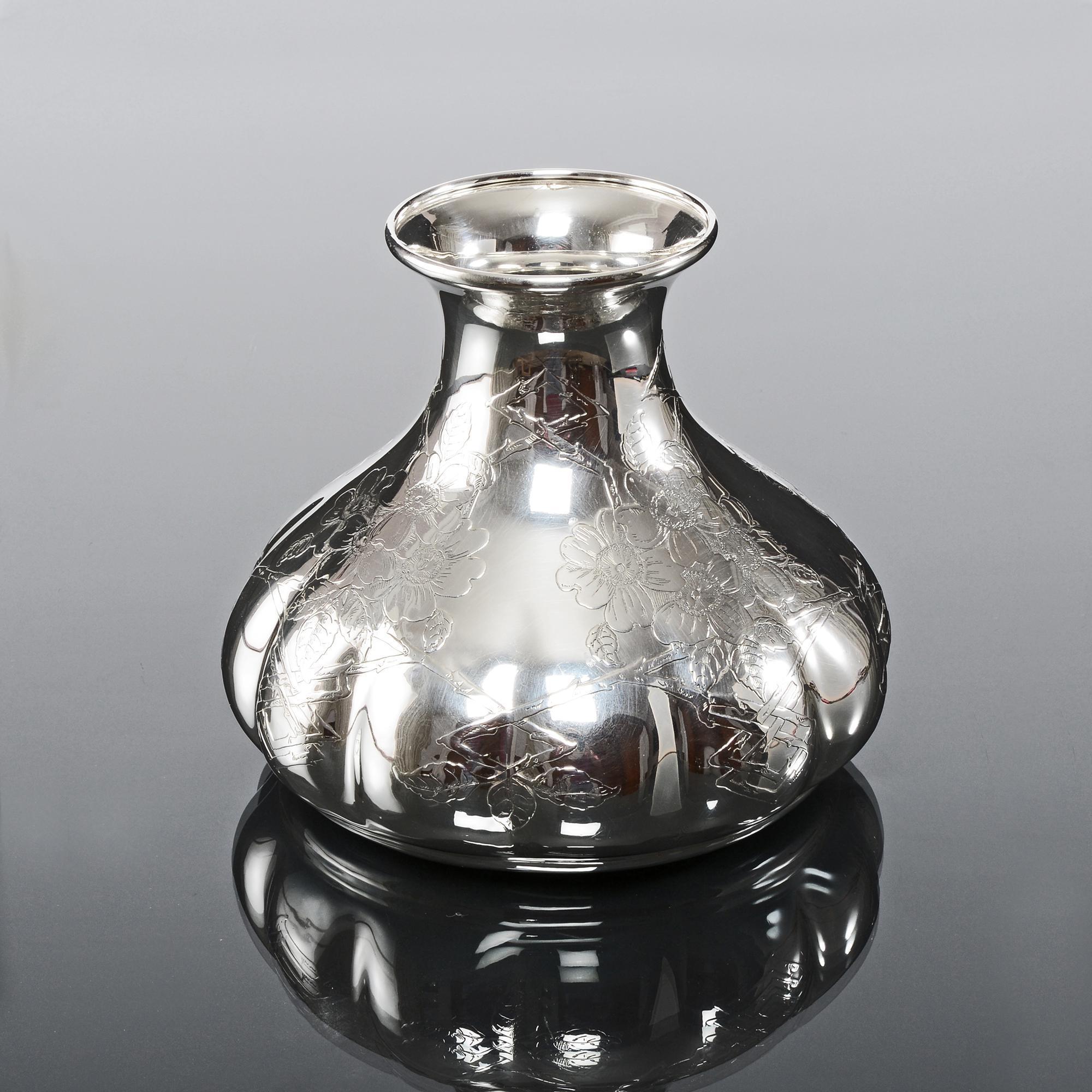 Estetismo Vaso d'argento antico americano estetico in vendita