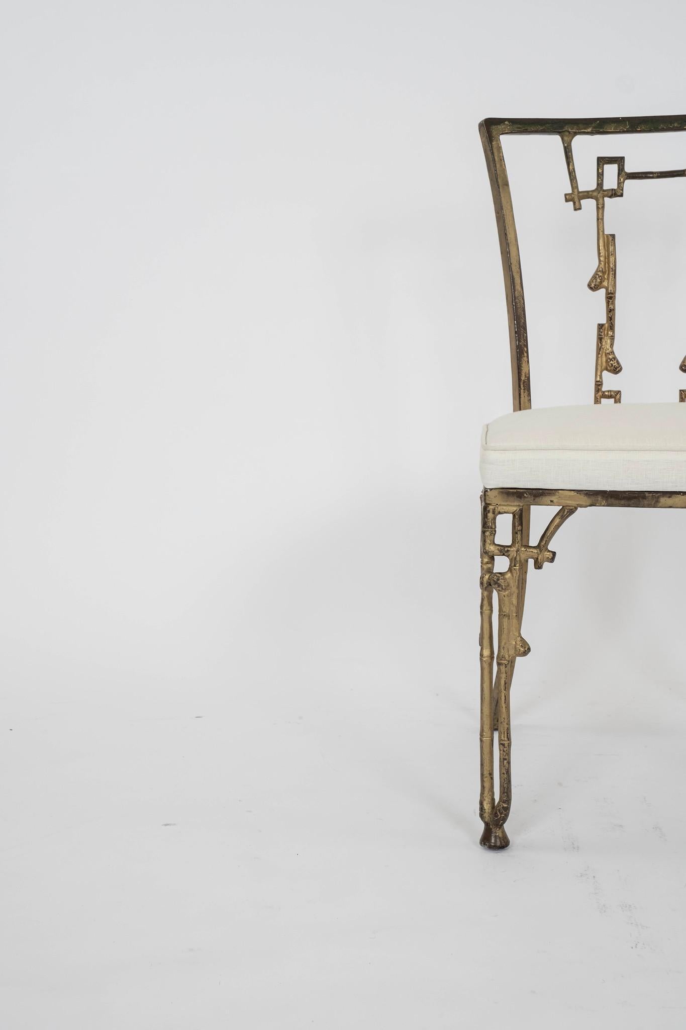 Ästhetischer Beistellstuhl aus vergoldetem Eisen und Bambus im Angebot 1