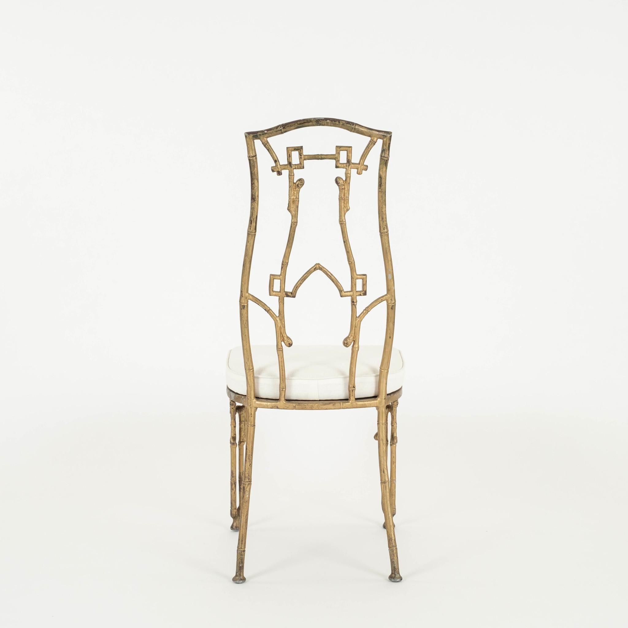 Ästhetischer Beistellstuhl aus vergoldetem Eisen aus Bambus II (Vergoldet) im Angebot