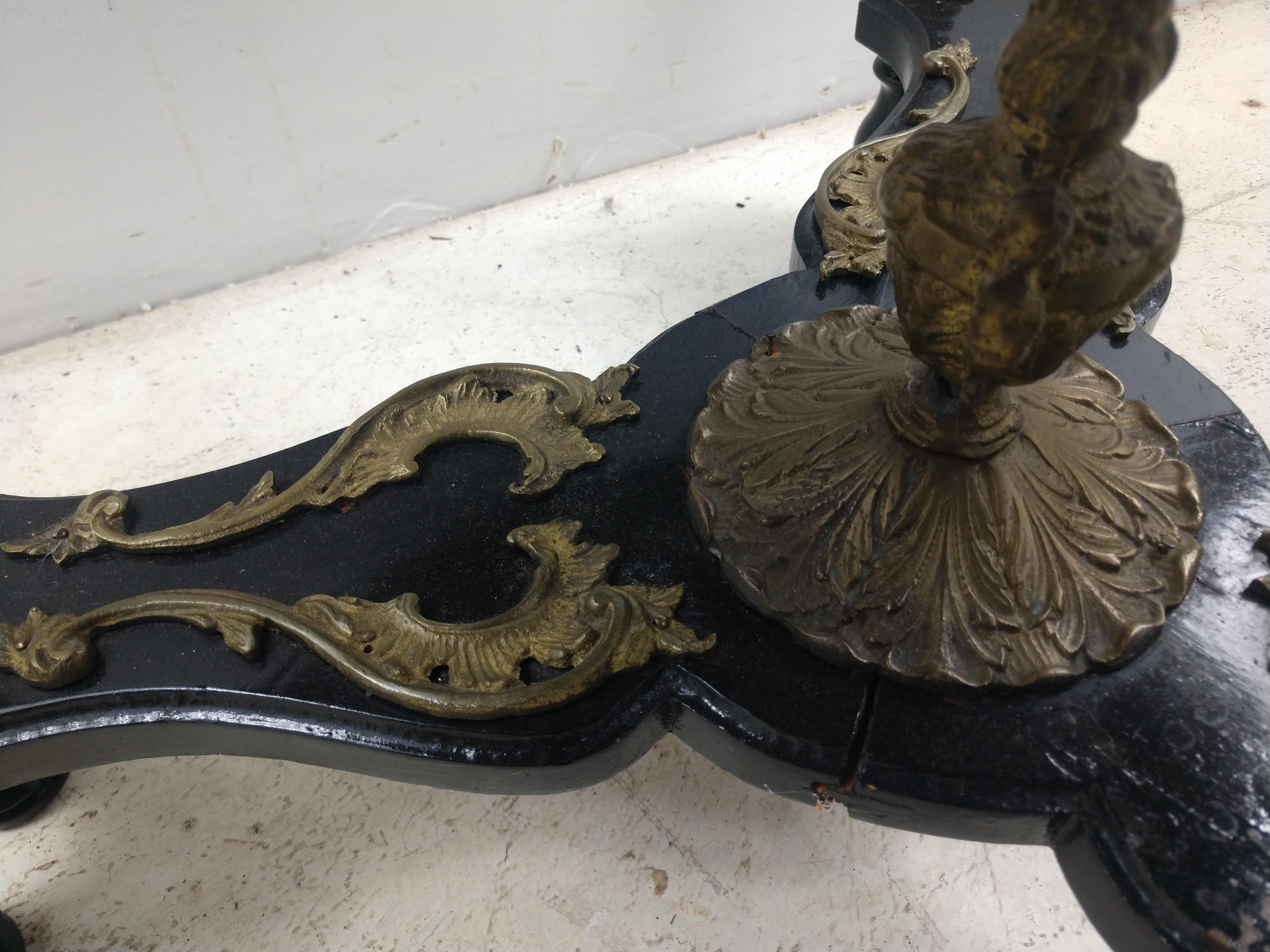 Aesthetic Bronze Marble and Black Lacquer Side End Table, circa 1940 For Sale 1