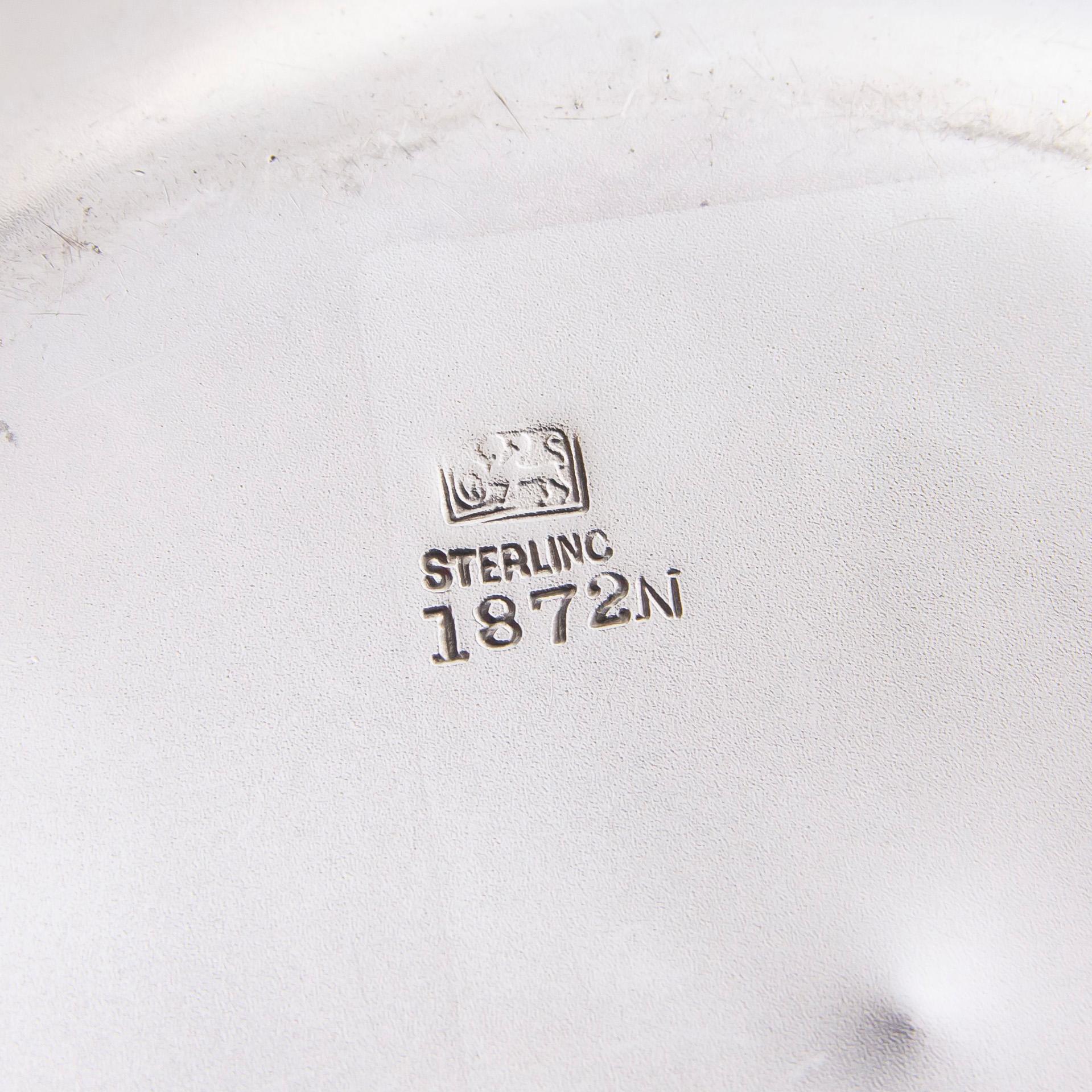 Aesthetic Era Sterling Bowl with Shell Motif by Whiting Manufacturing Company In Good Condition For Sale In Brisbane City, QLD