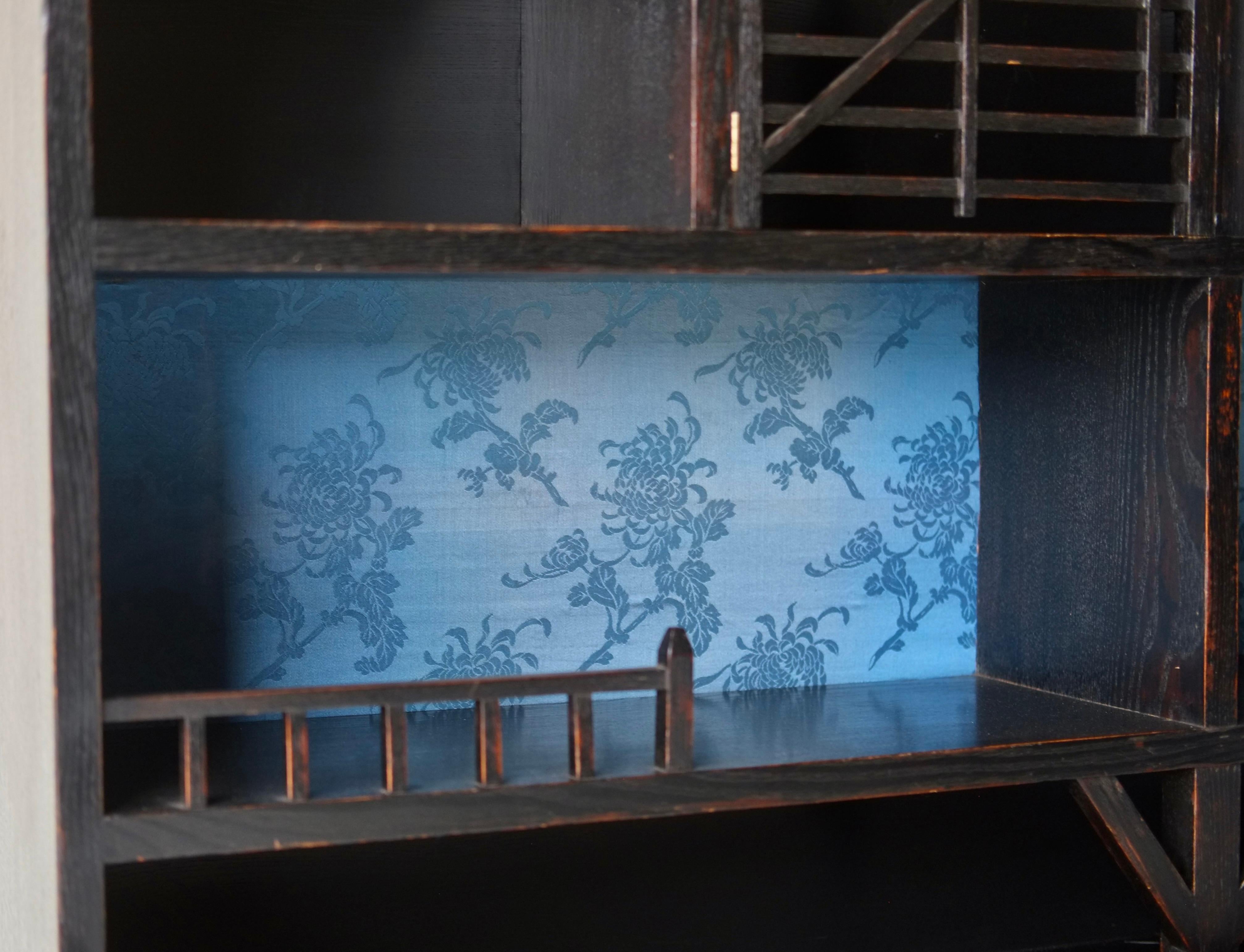 Aesthetic Movement Cabinet, Circa 1880 For Sale 4