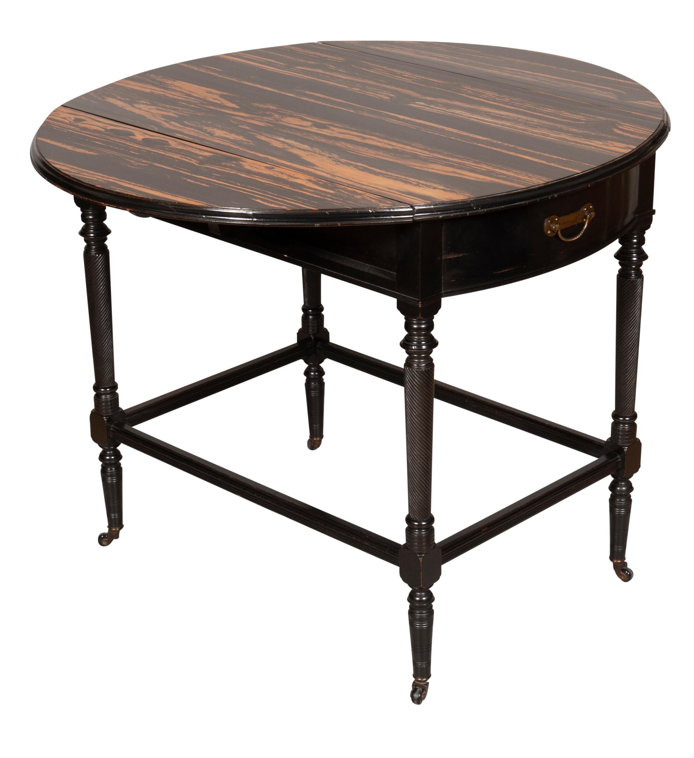 Aesthetic Movement Calamander and Ebonized Pembroke Table For Sale 10