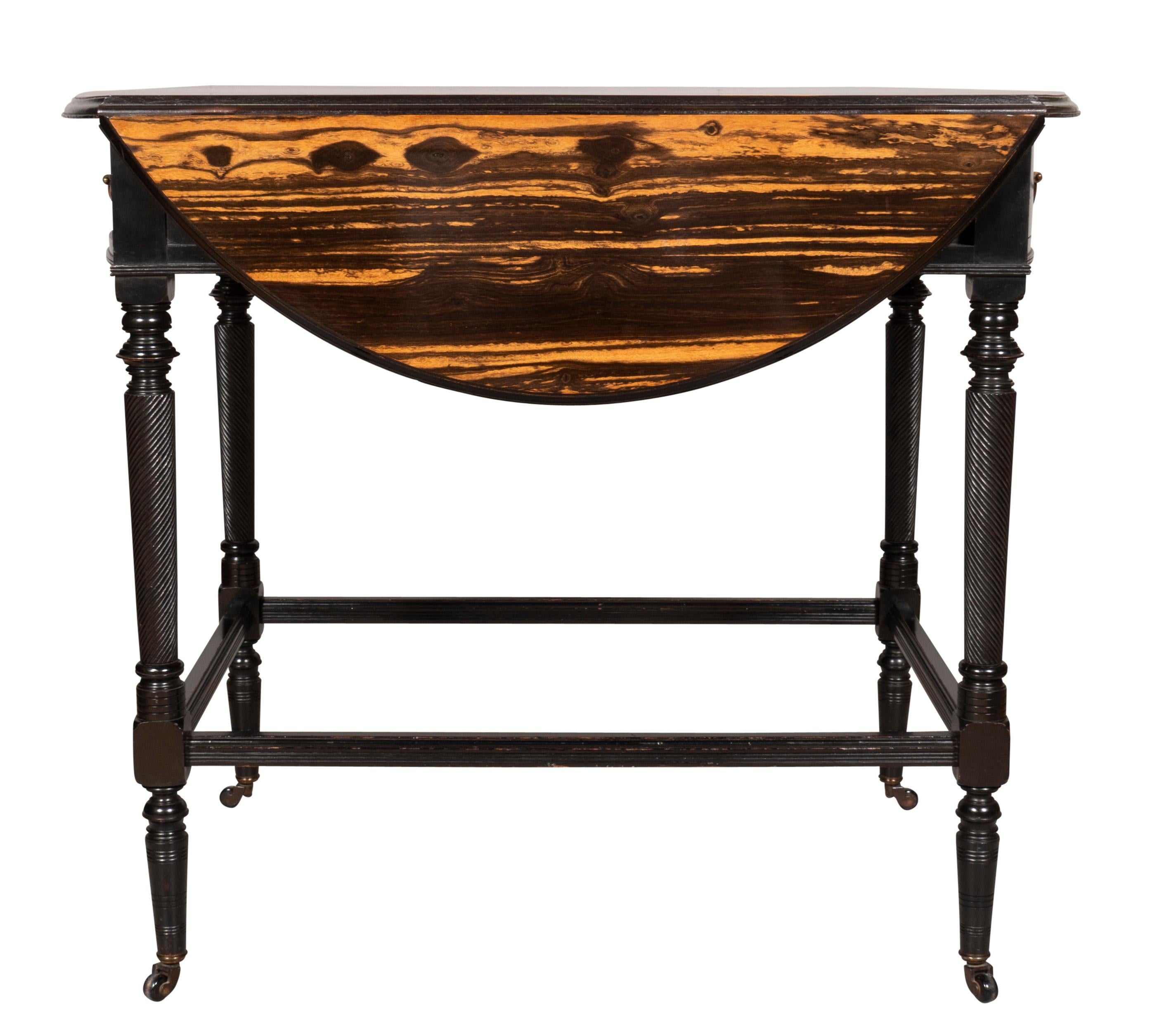 Aesthetic Movement Calamander and Ebonized Pembroke Table For Sale 3