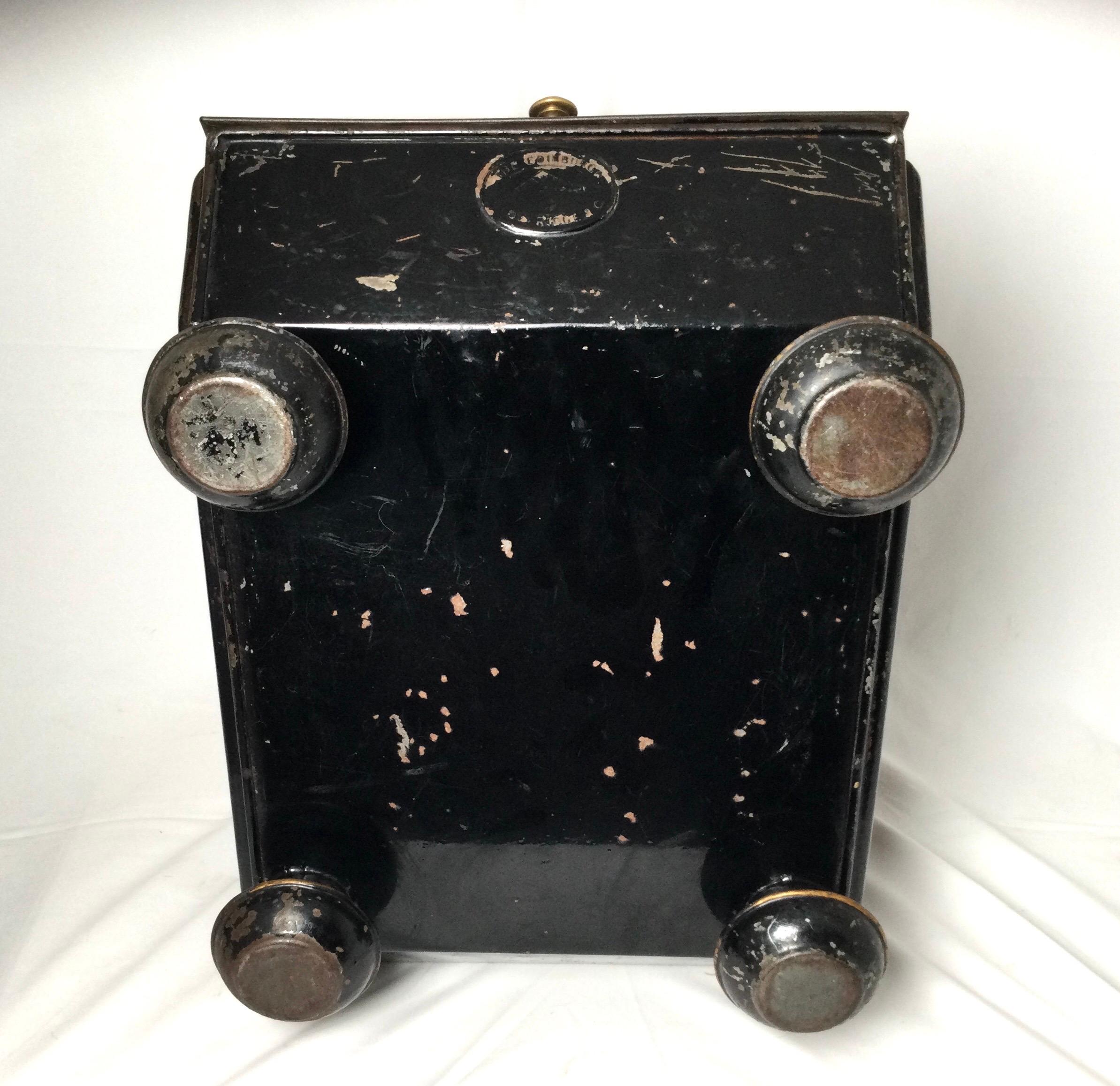 Aesthetic Movement Coal Scuttle Tinder Box, London, by H. Loveridge For Sale 2