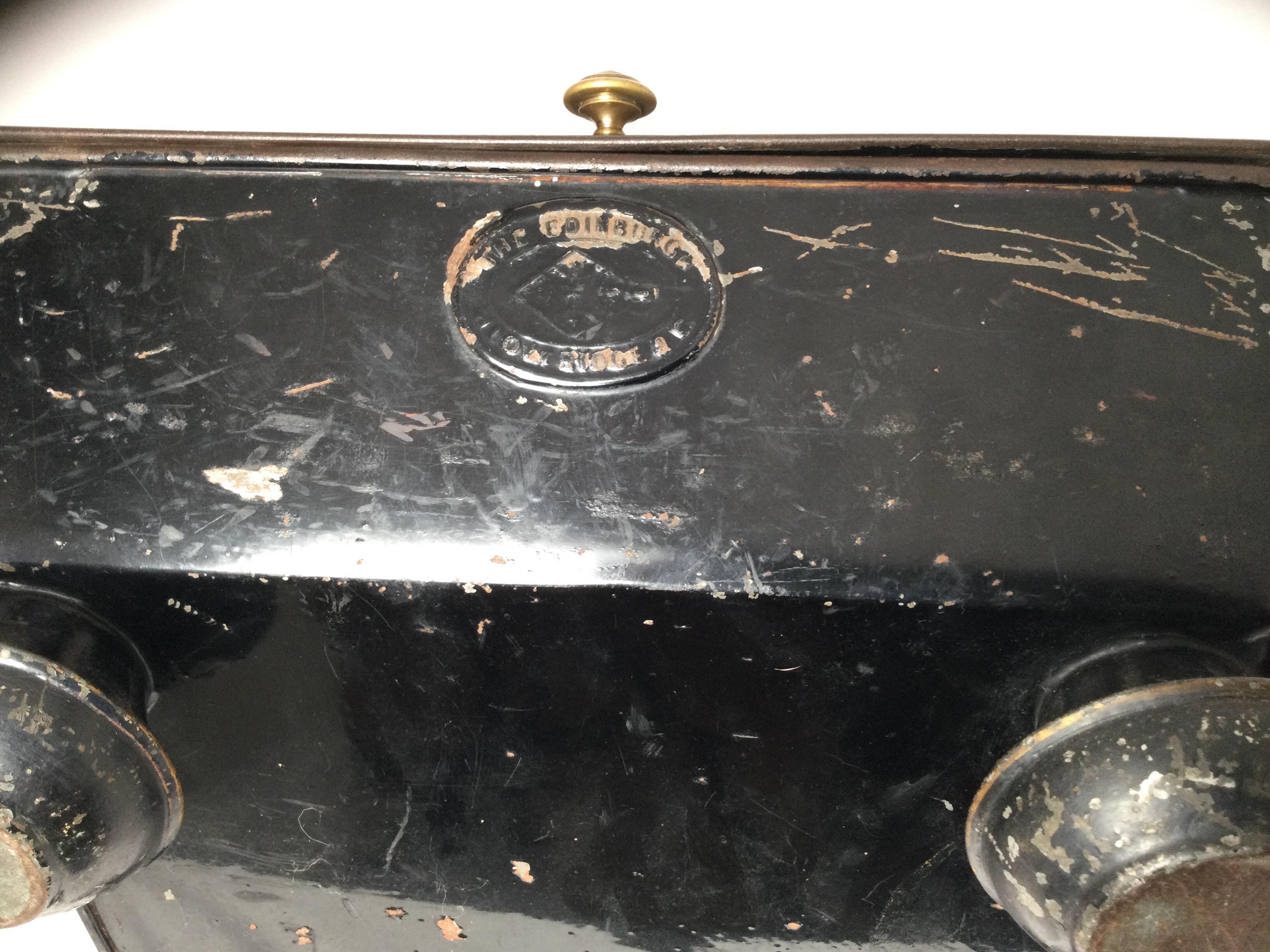 Aesthetic Movement Coal Scuttle Tinder Box, London, by H. Loveridge For Sale 3