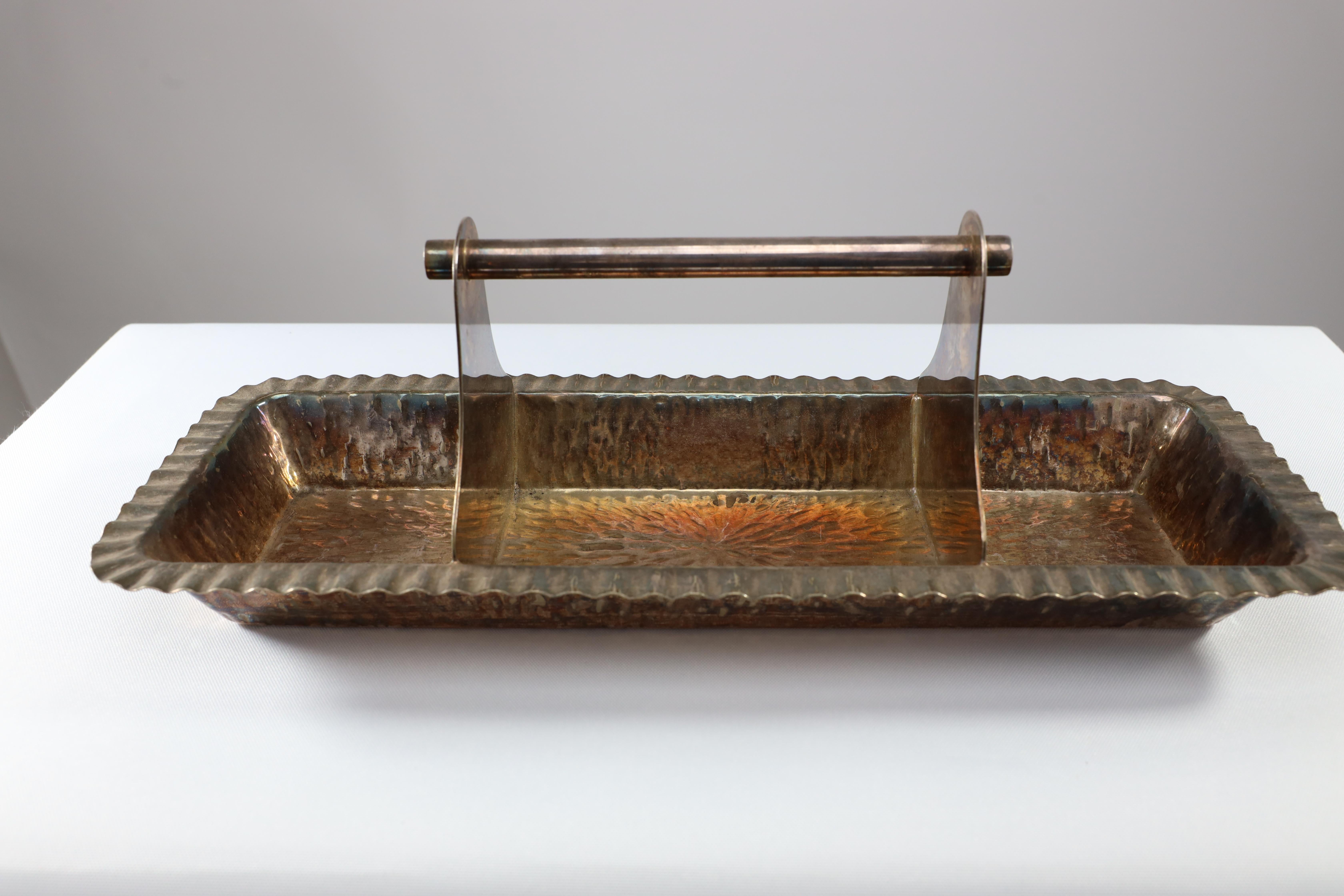 An Aesthetic Movement Electro-Plated Oblong Tray by Hukin and Heath For Sale 4