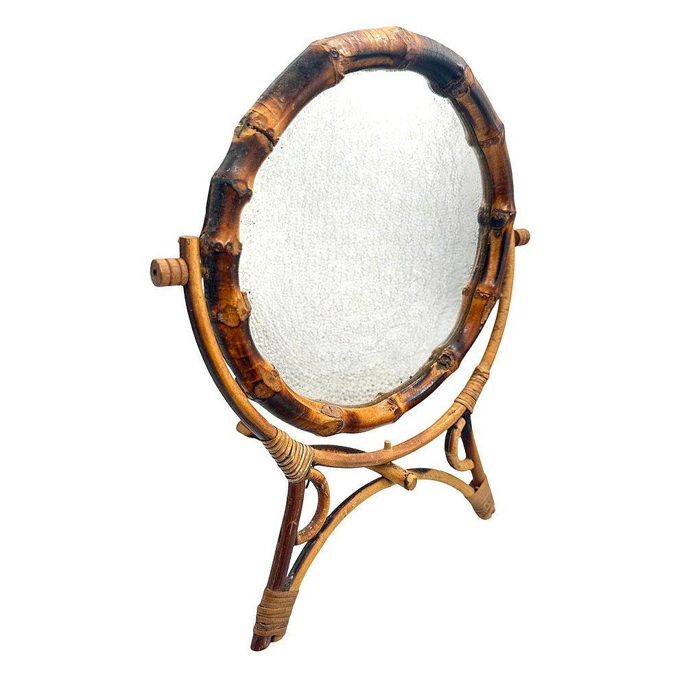 Mouvement esthétique miroir de courtoisie en bambou tigré. Fabriqué en bambou tigré, il présente des motifs distinctifs rappelant les rayures du tigre, obtenus grâce au vieillissement naturel ou à des techniques de traitement spécifiques.

Le miroir