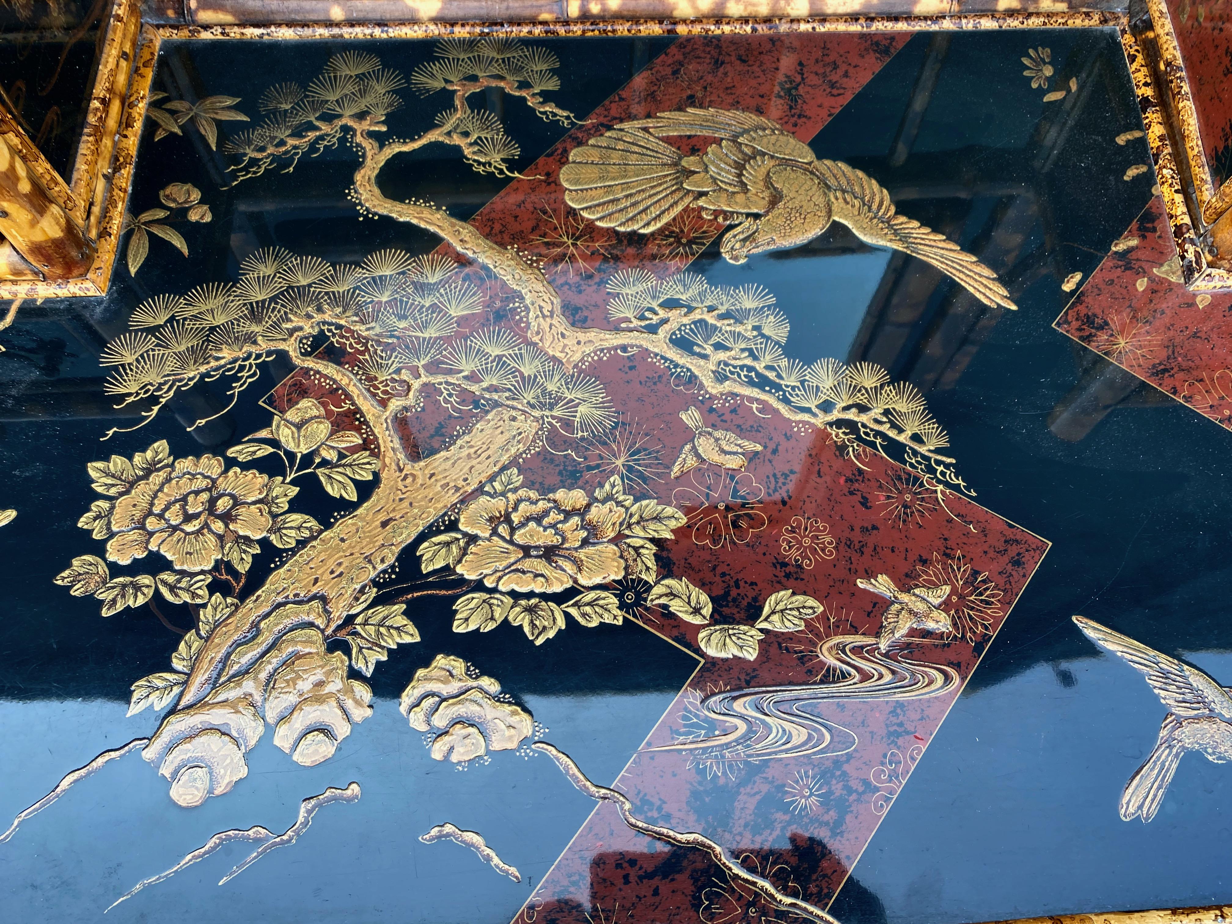 Aesthetic Movement Japanese Lacquered Chest For Sale 2