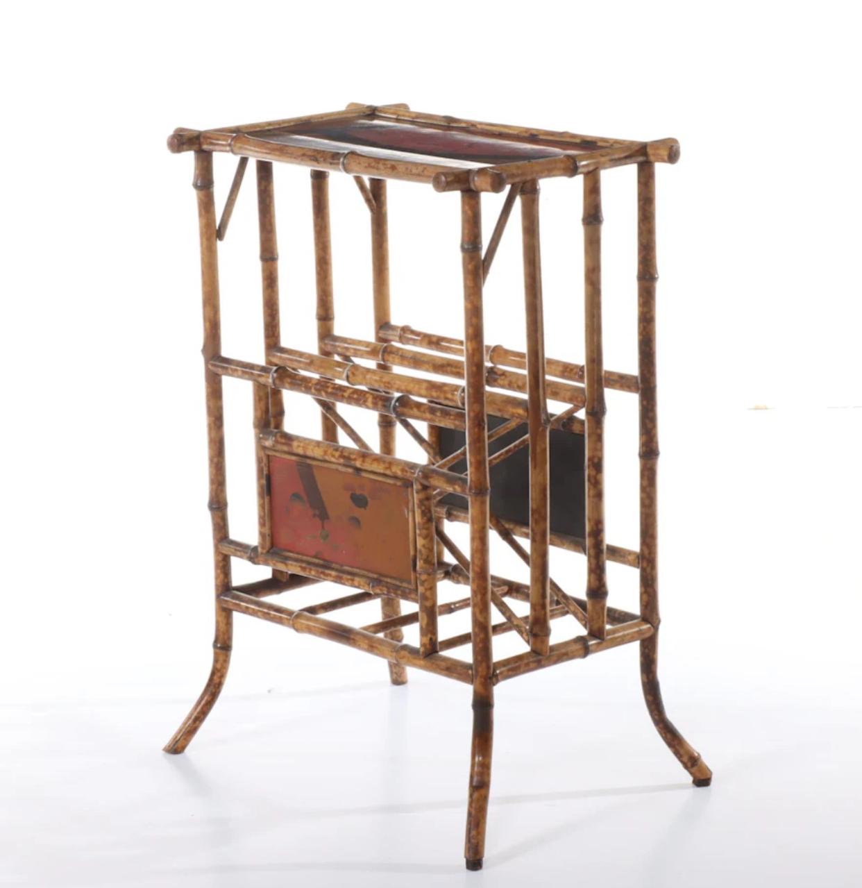 Mouvement esthétique Aesthetic Movement Japanned Bamboo Side Table, Late 19th Century en vente