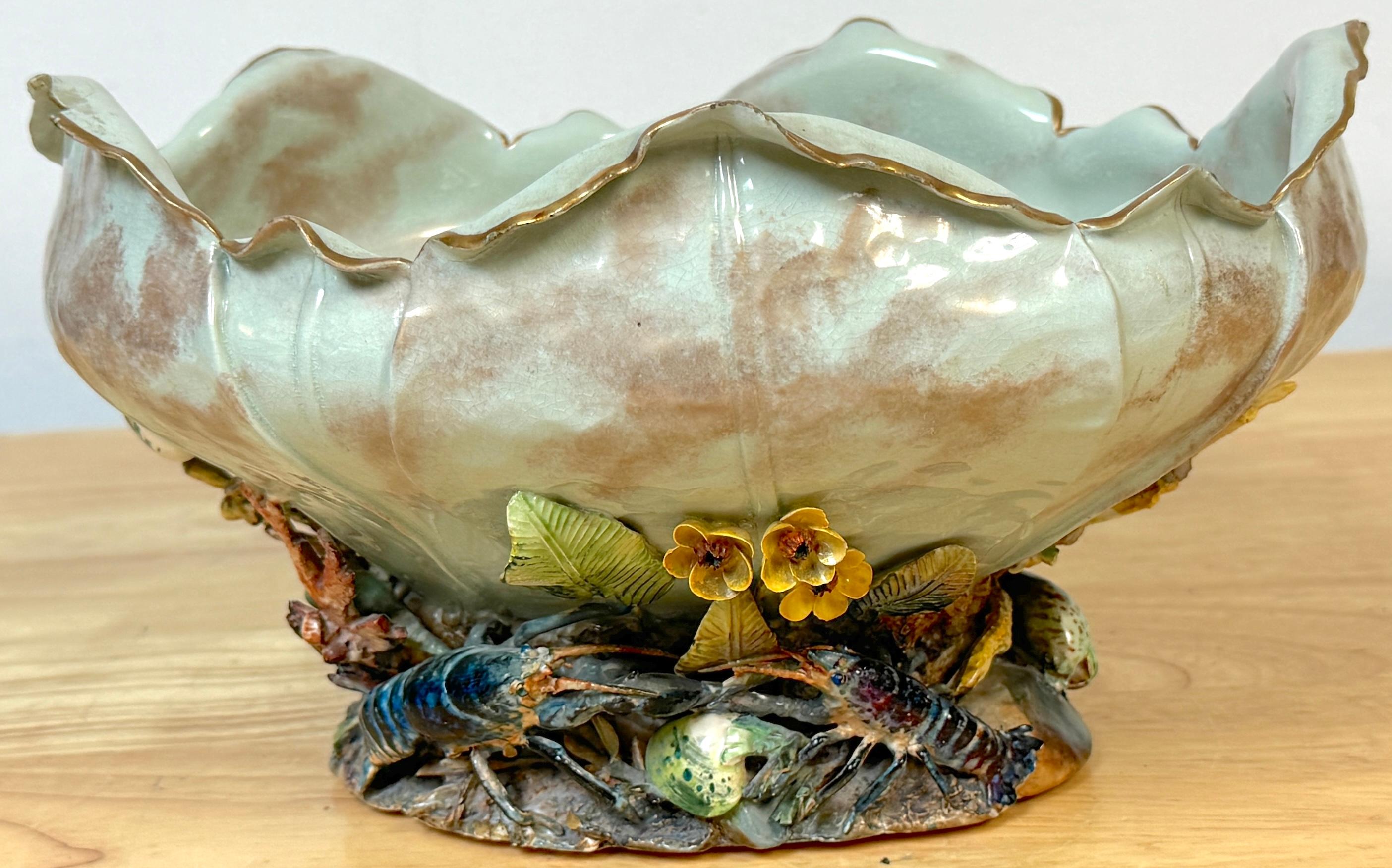 Aesthetic Movement Marinemotiv Steinzeugschale von Doulton Lambeth, um 1880

Eine seltene und optisch ansprechende viktorianische Steinzeugschale von Doulton Lambeth aus der Zeit der Ästhetischen Bewegung um 1880. Diese handgefertigte Schale ist ein