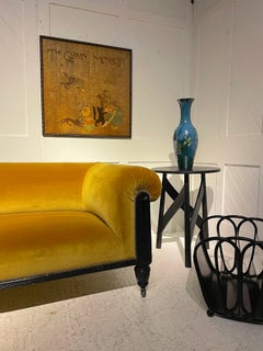 Canapé Aesthetic Movement avec pieds et encadrement en noyer ébonisé