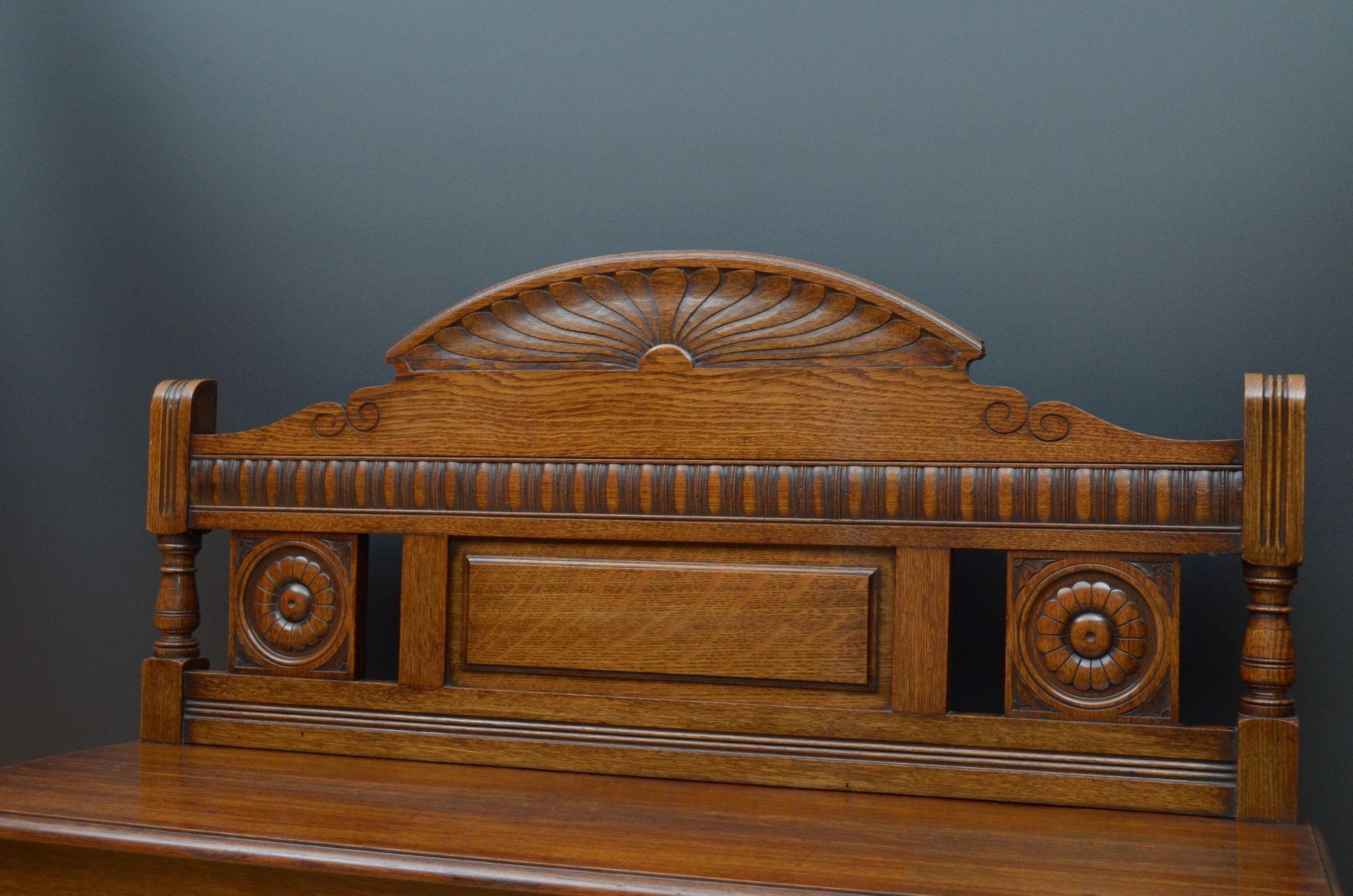 Aesthetic Movement Solid Oak Hall Bench For Sale 3
