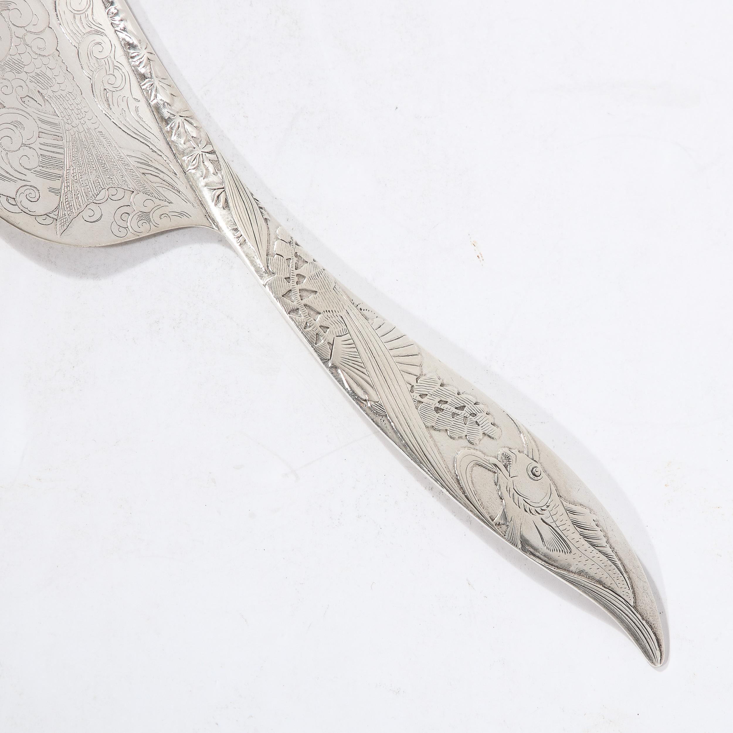Estetismo Aesthetic Movement - Fetta di pesce in argento sterling con dettagli incisi all'acido di Whiting in vendita