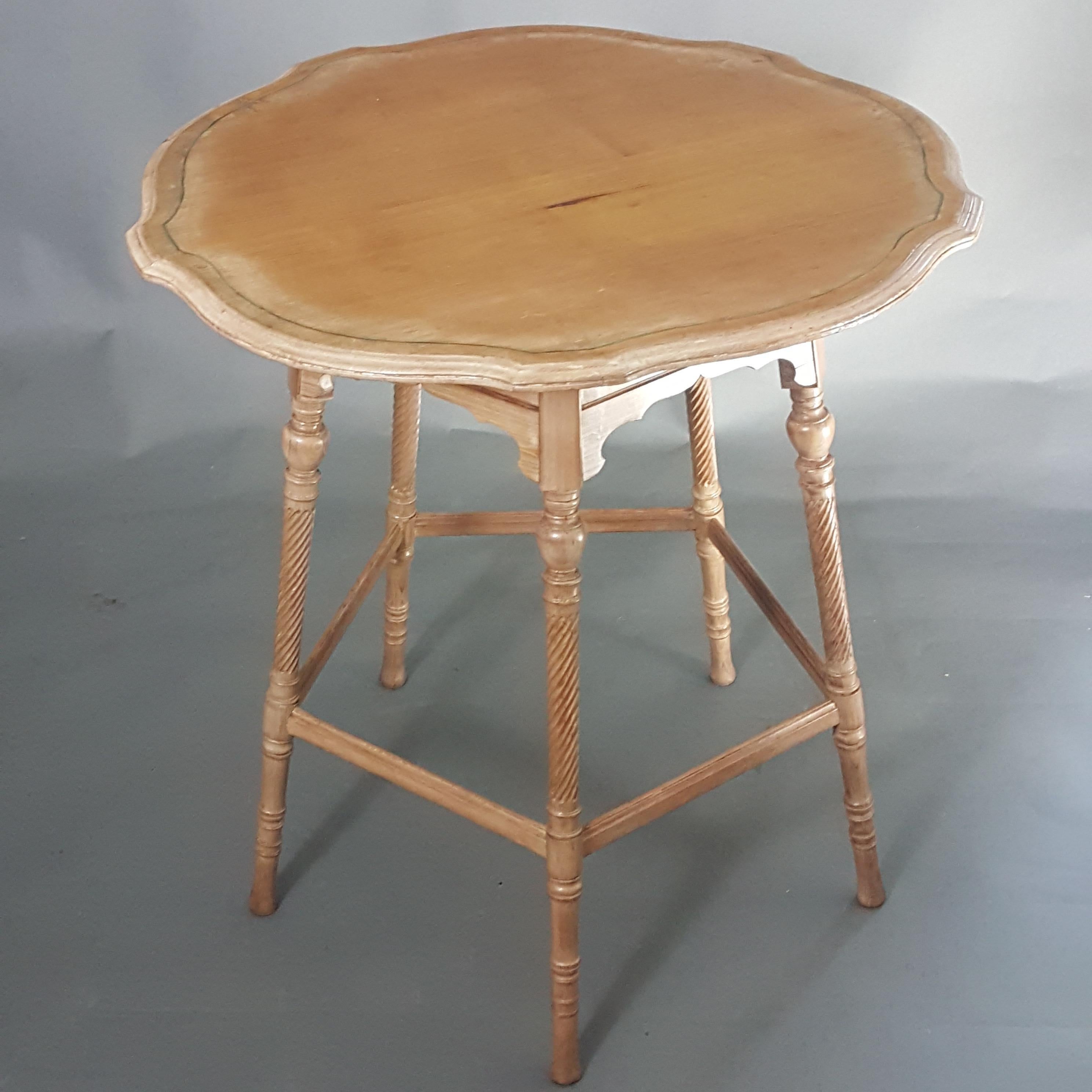 British Aesthetic Movement table attributed to Collinson & Lock For Sale
