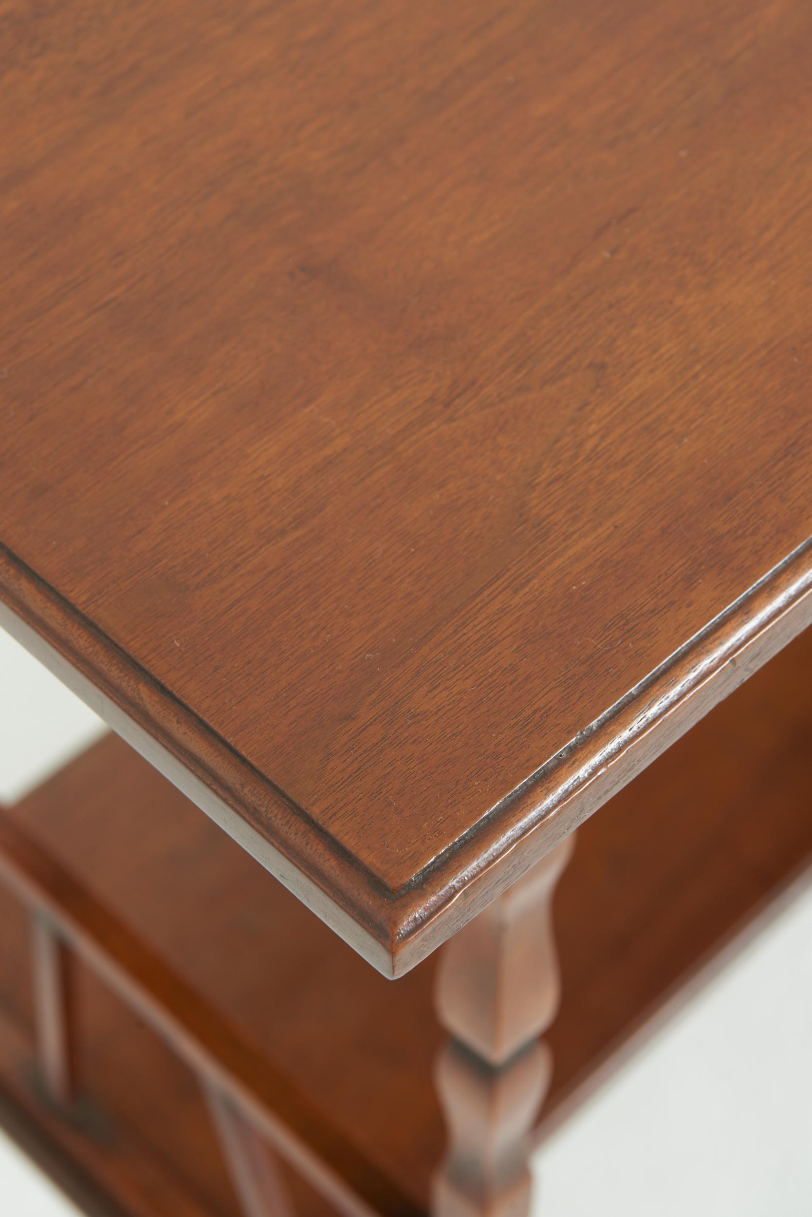 Aesthetic Movement Table en vente 7