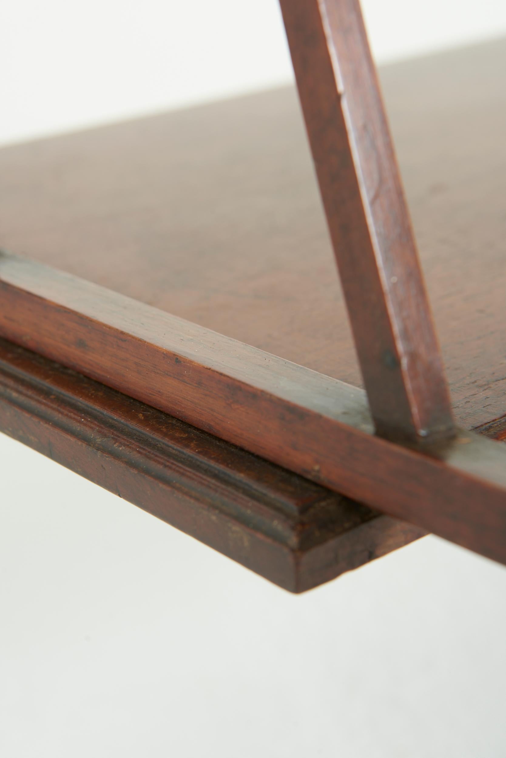 Aesthetic Movement Table en vente 9