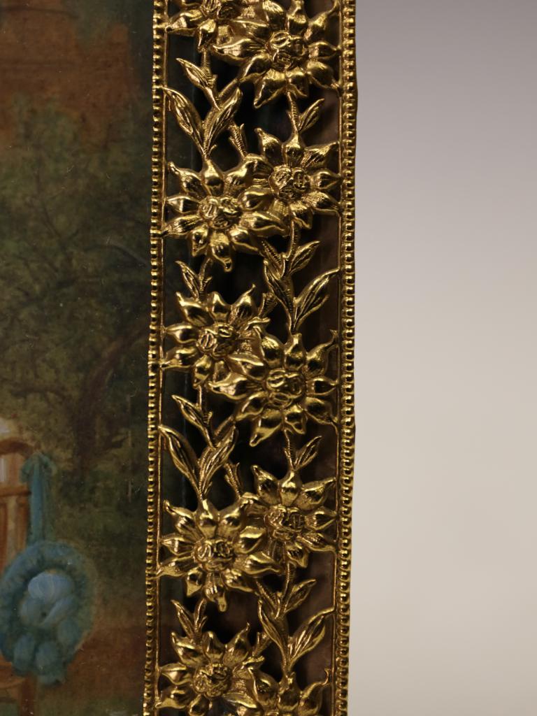 Estéticos Marcos de Ormolu con Estampas 