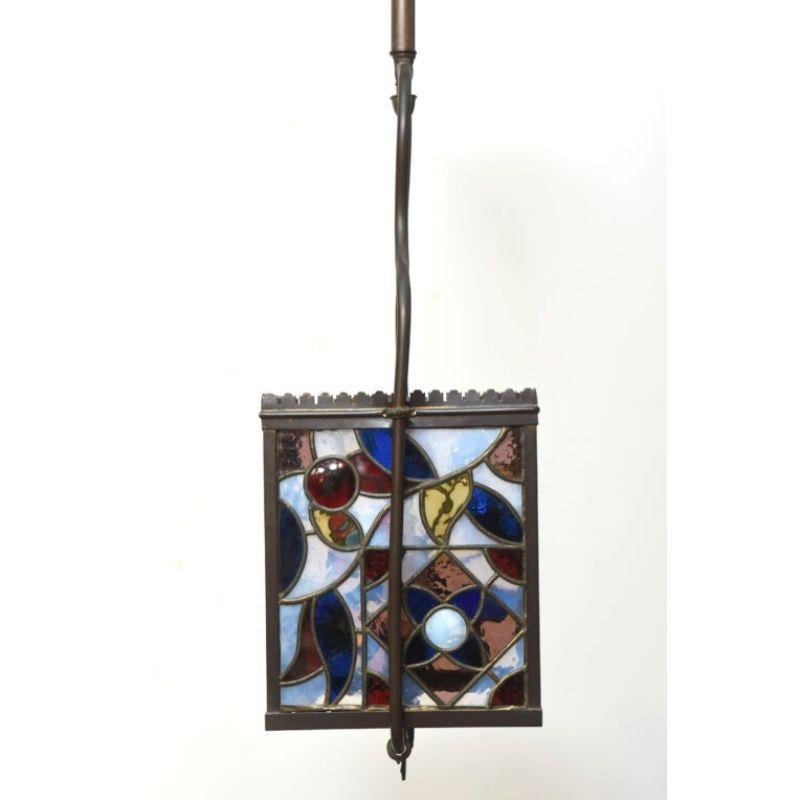 Aesthetic Style Stained Glass Harp Lantern In Excellent Condition For Sale In Canton, MA