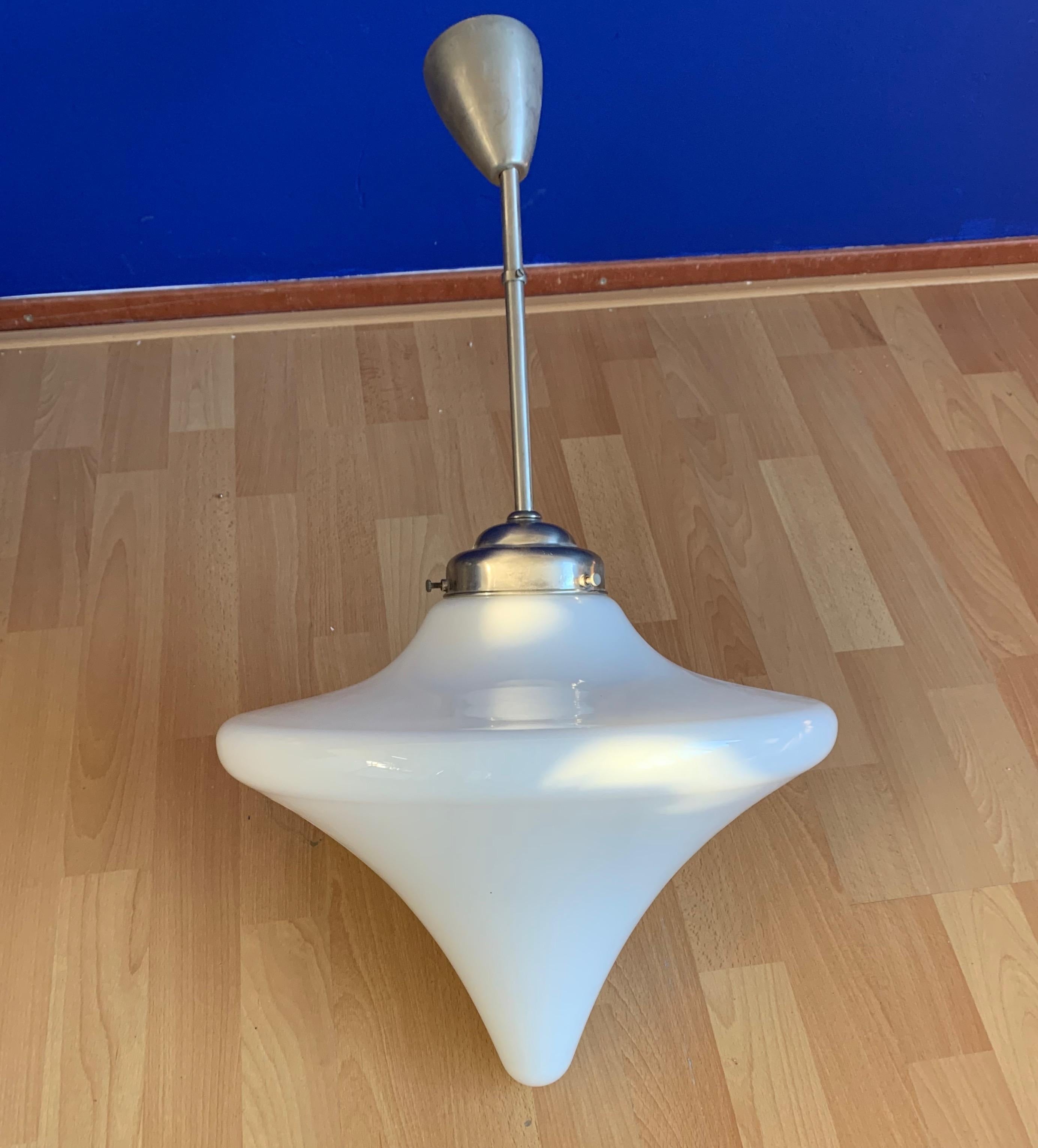 Aesthetically Perfect 1920s Art Deco Opaline Glass Pendant Light with Metal Rod For Sale 11