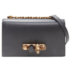 A:EXANDER MCQUEEN Knuckle Duster gold Skull jewel black gold chain  bag