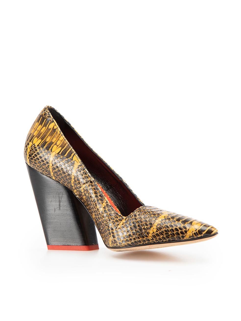CONDITION is Very good. Minimal wear to shoes is evident. Minimal wear to the heels of both with faint scuff and scratch marks on this used Aeyde designer resale item.

Details
Brown
Python pumps
Heels
Point-toe
Made in Italy
Composition
EXTERIOR:
