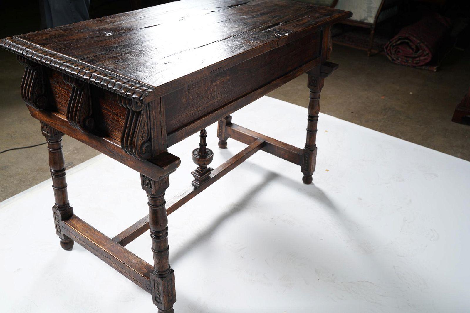 Hand-Carved Antique Spanish Baroque Colonial Revival Carved Oak Console Table Circa 1890 For Sale
