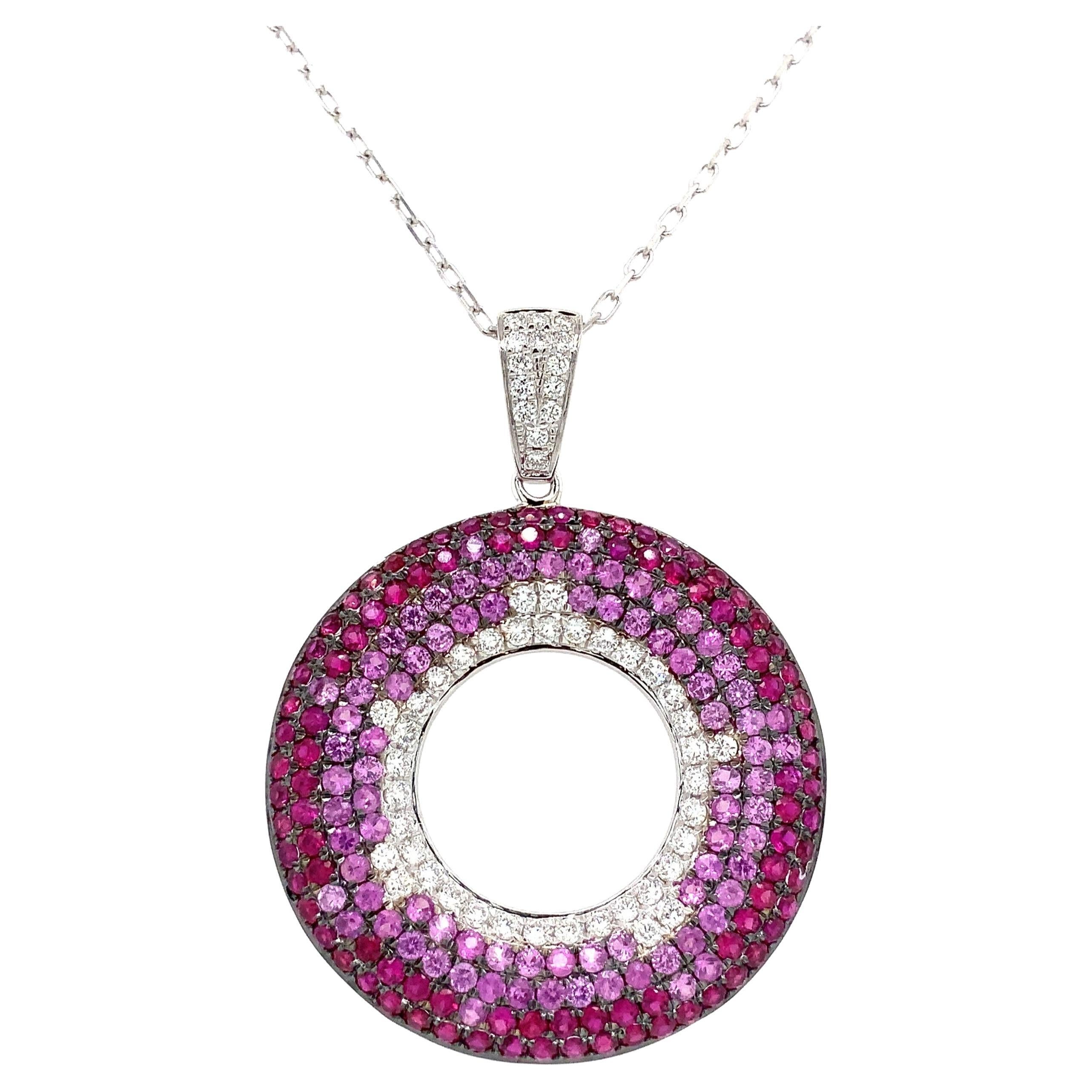 Colgante de oro blanco de 18 quilates con pavé de piedras de color y diamantes de la Colección Afarin Ambre