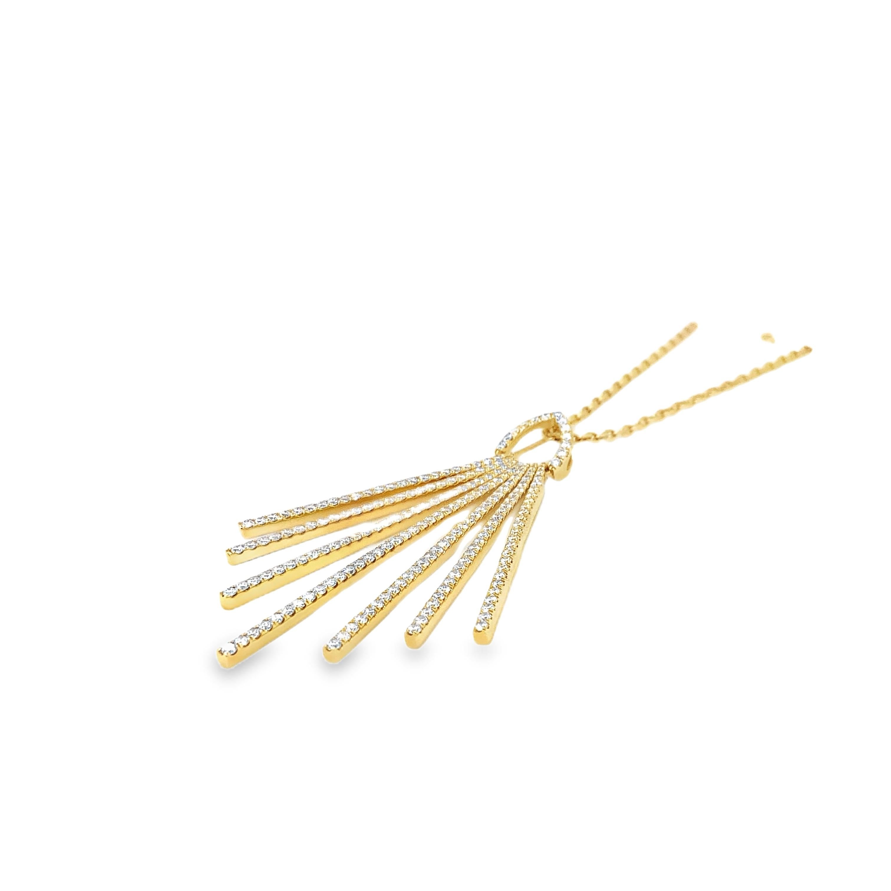 Afarin Collection Pendentif en diamants de 2,26 carats Serti en or jaune 18K Pour femmes en vente