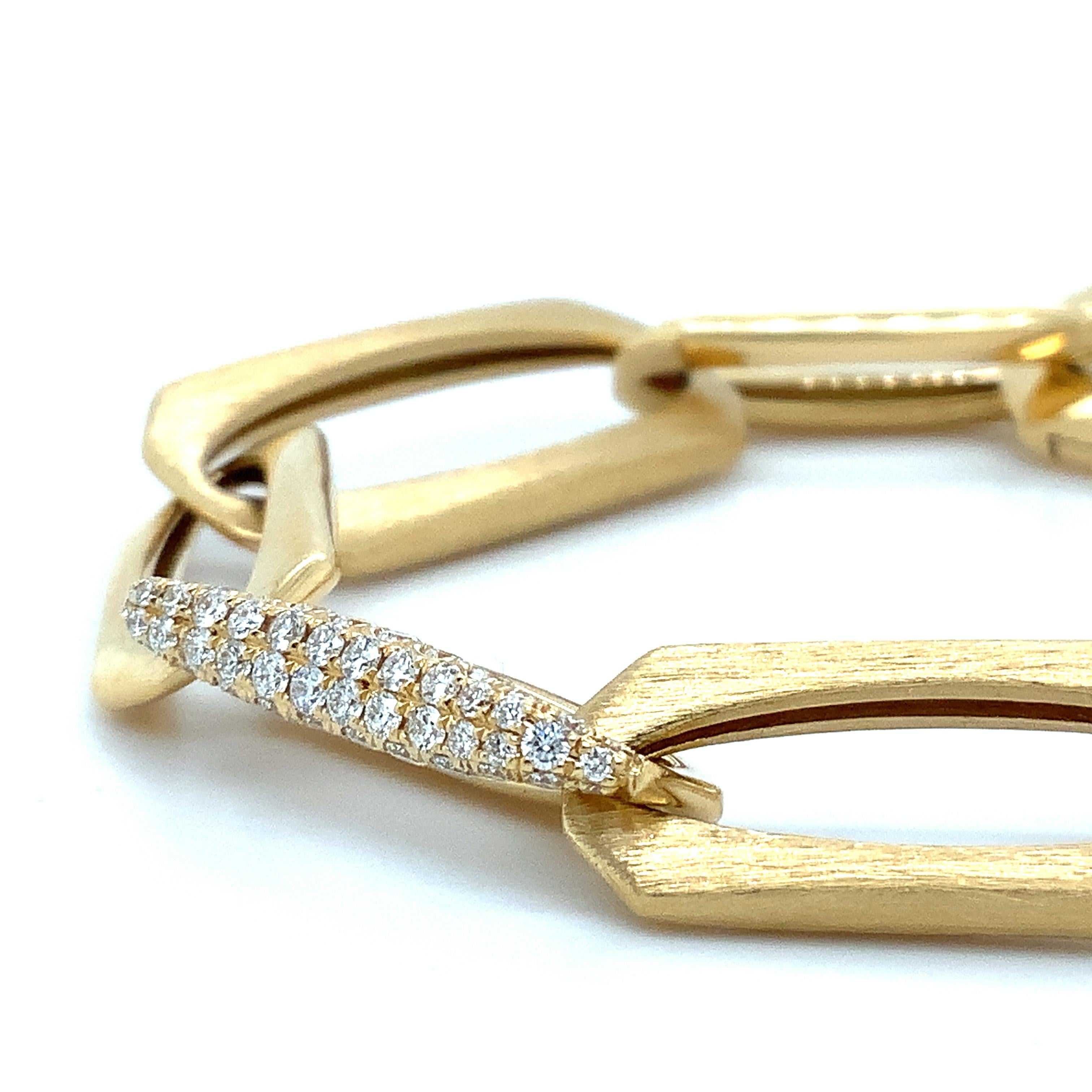 Afarin Collection Pavé Diamant 1.72 cts Paperclip Bracelet serti en or jaune 18K Unisexe en vente