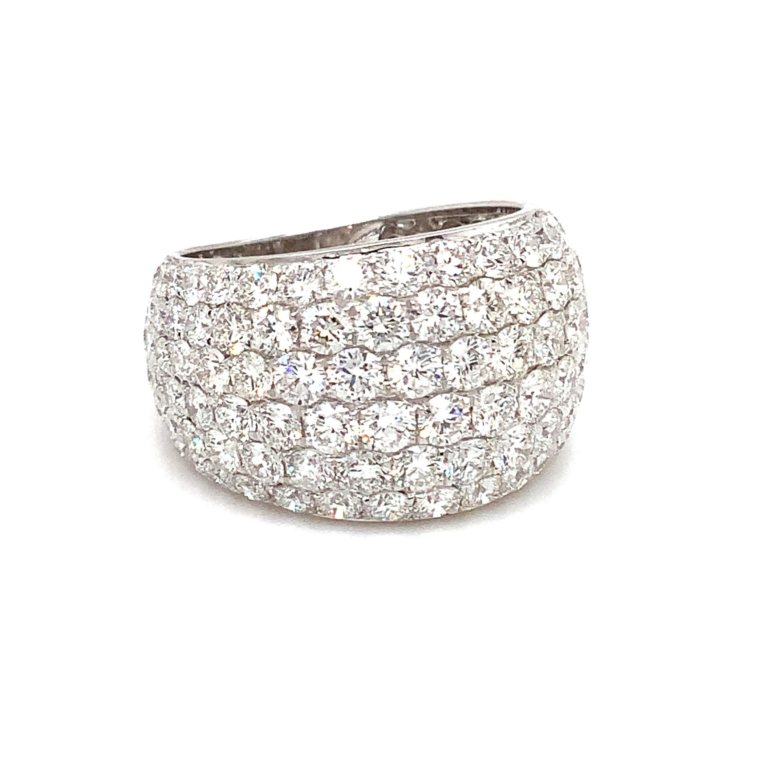 Afarin Collection Pavé Dome Diamond 4.47 cts tw 18K White Gold Band.
118 Round Brilliant Cut Diamonds Equal 4.38 cts. tw. 
E Color, VS1 clarity 
Excellent Make And Polish.
Dimensions Are 13.64 mm Wide Tapering to 6.61 mm 
Ring  Size 6.1/4
Weighs 6.5