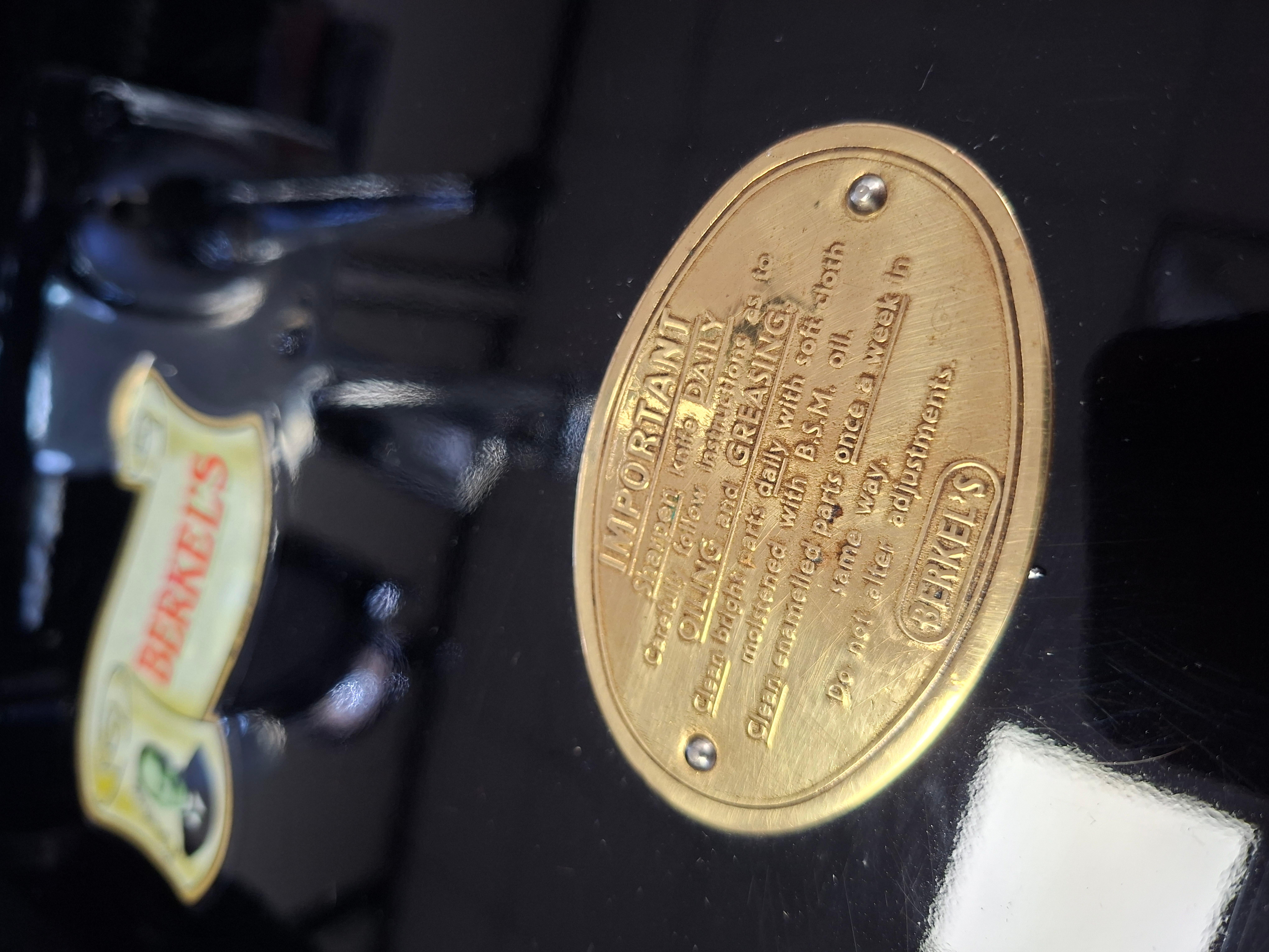 magnificent and rare vintage Berkel's Model 23 flywheel slicer, a true gem of engineering and design. This model was produced in the historical period between 1928 and 1936, and is particularly sought after.

It features the historic inscription