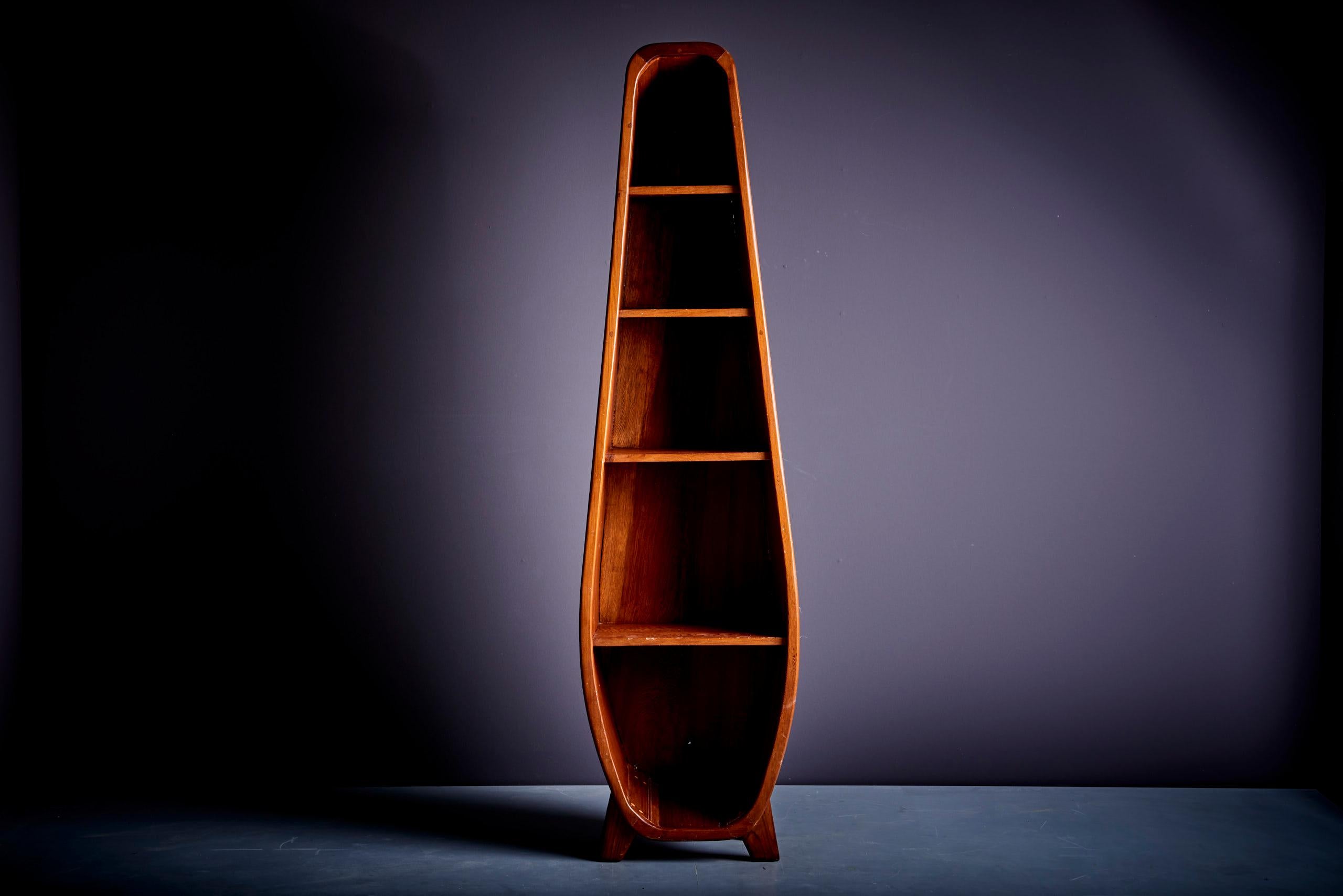 Américain Étagère de meuble de rangement artisanal en bois rouge massif fait par Craftsman of California Studio en vente
