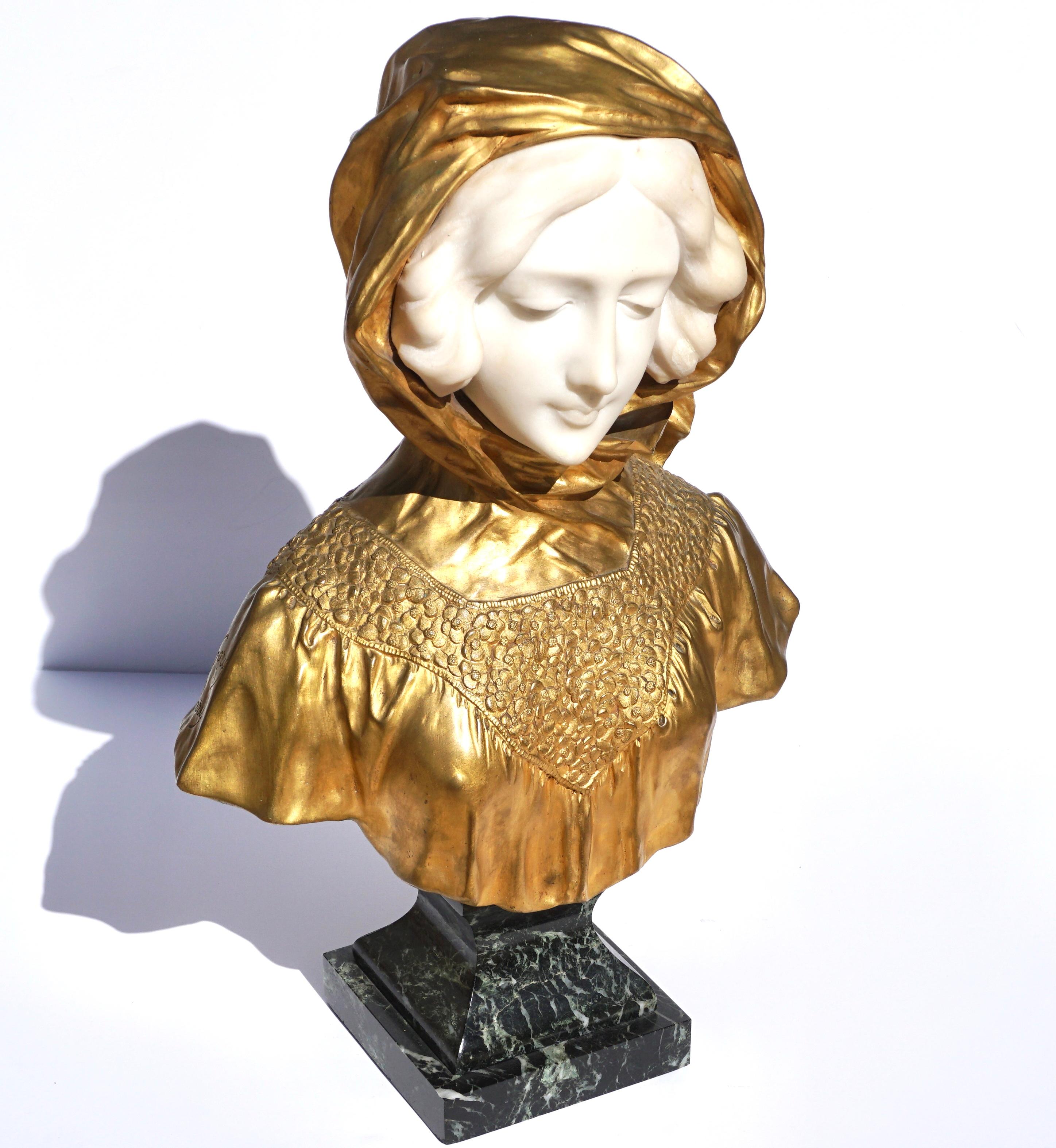 Français Buste d'une femme en bronze et marbre Affortunato Gory
