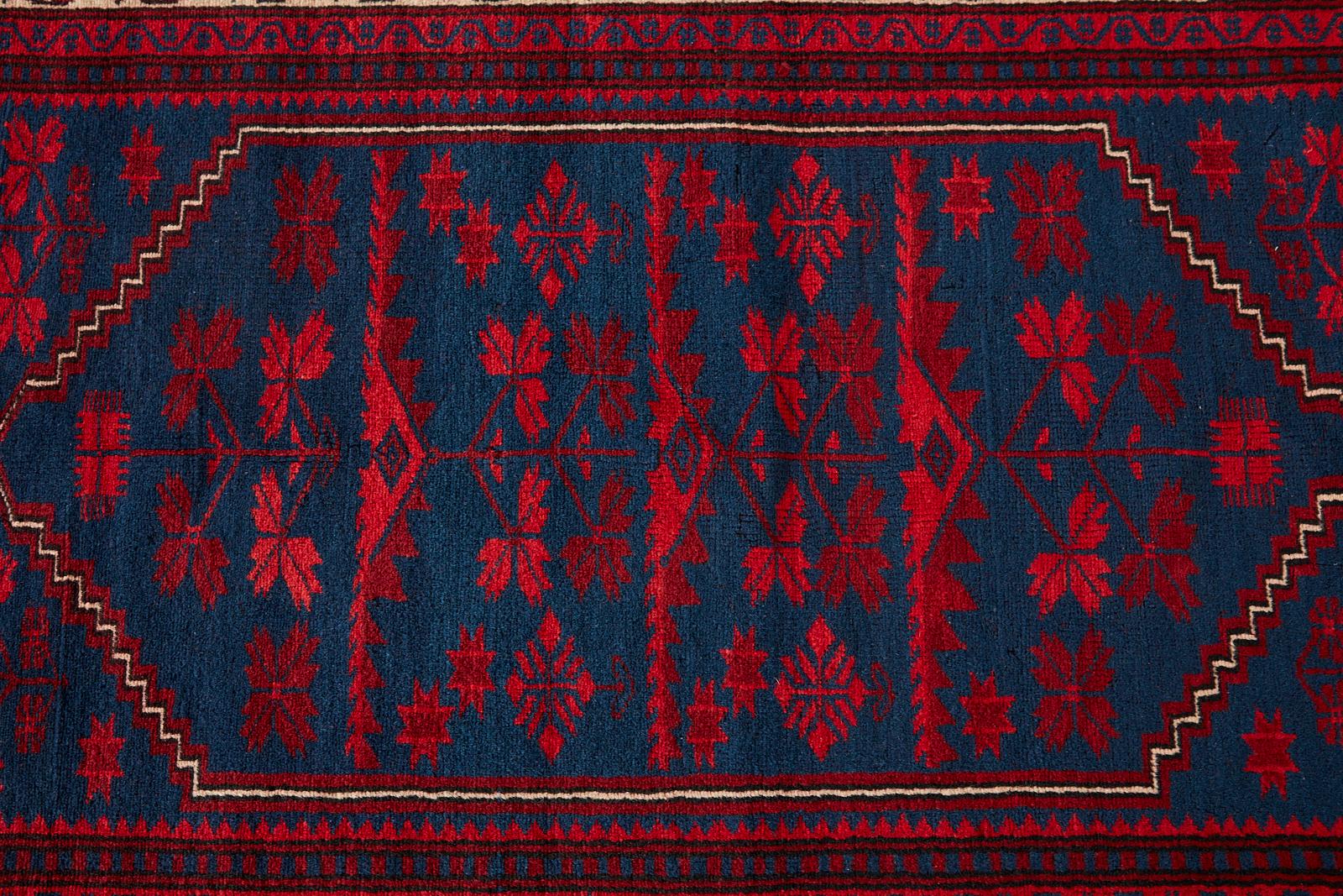 Afghanisch-Belutschisch-Turkmenischer Stil Teppich Teppich im Angebot 5