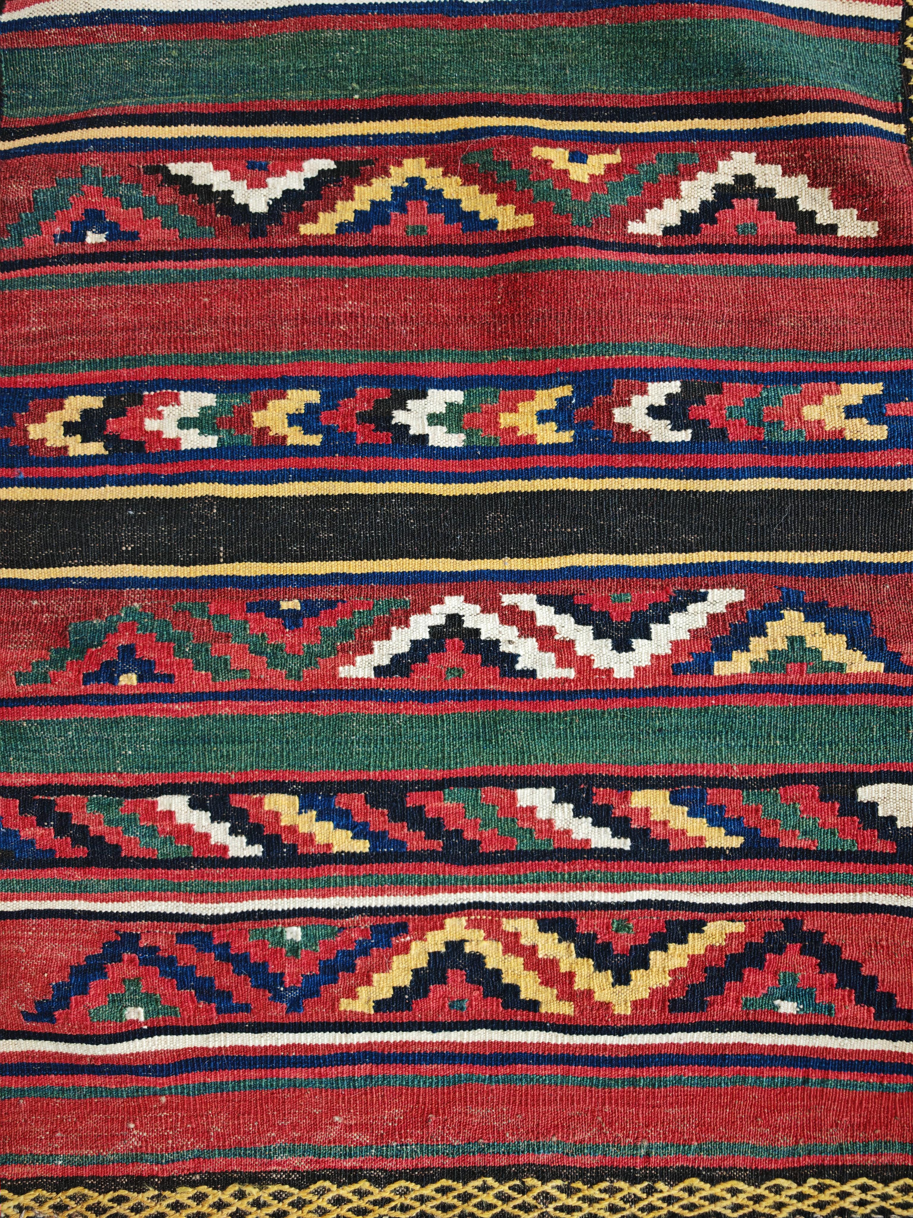 Afghan Big Single Jual, handgewebte Tribal-Tasche oder Bodenkissenbezug, 1950er Jahre im Angebot 6
