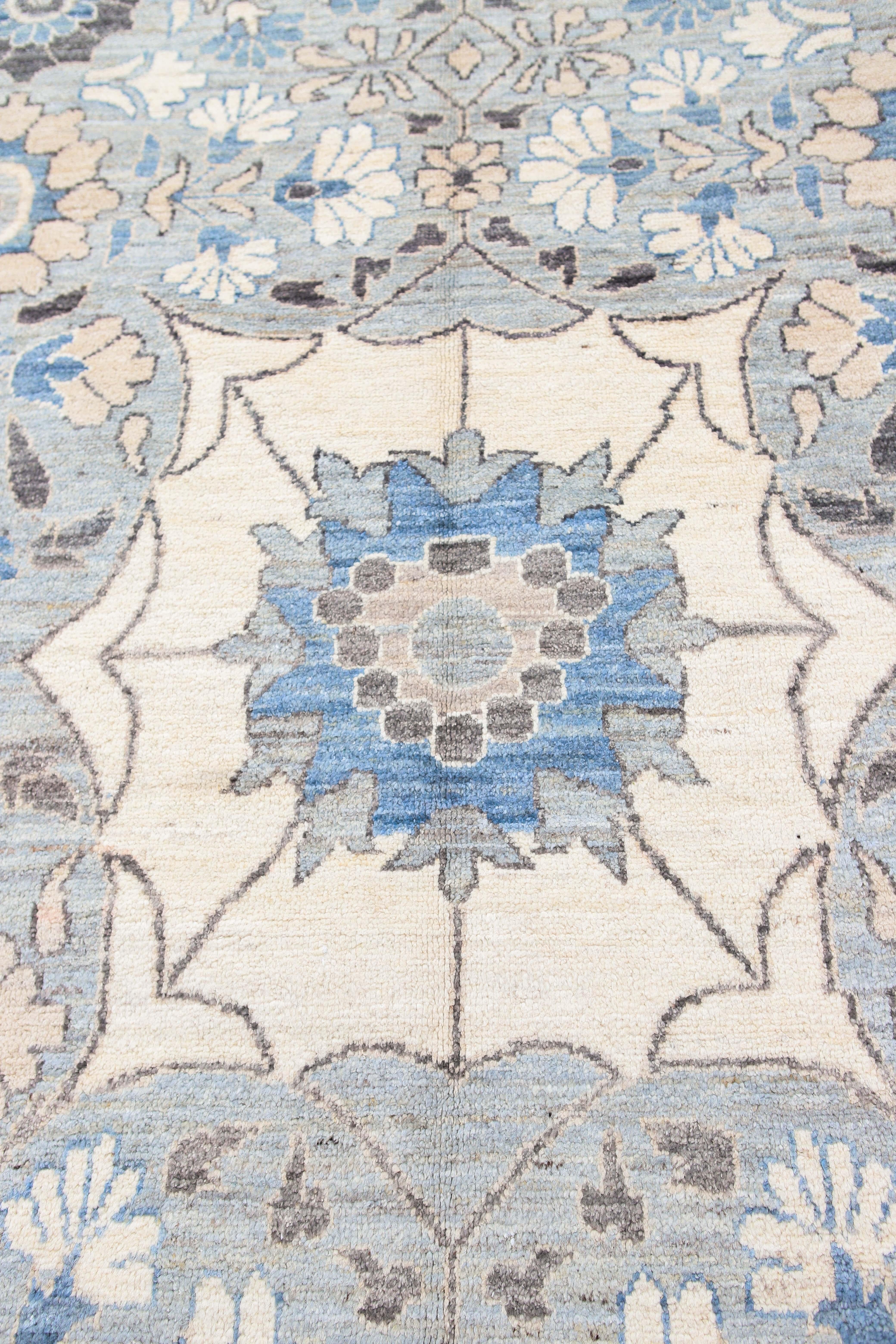 Afghan Blue Transitional Rug In Excellent Condition For Sale In Los Angeles, CA